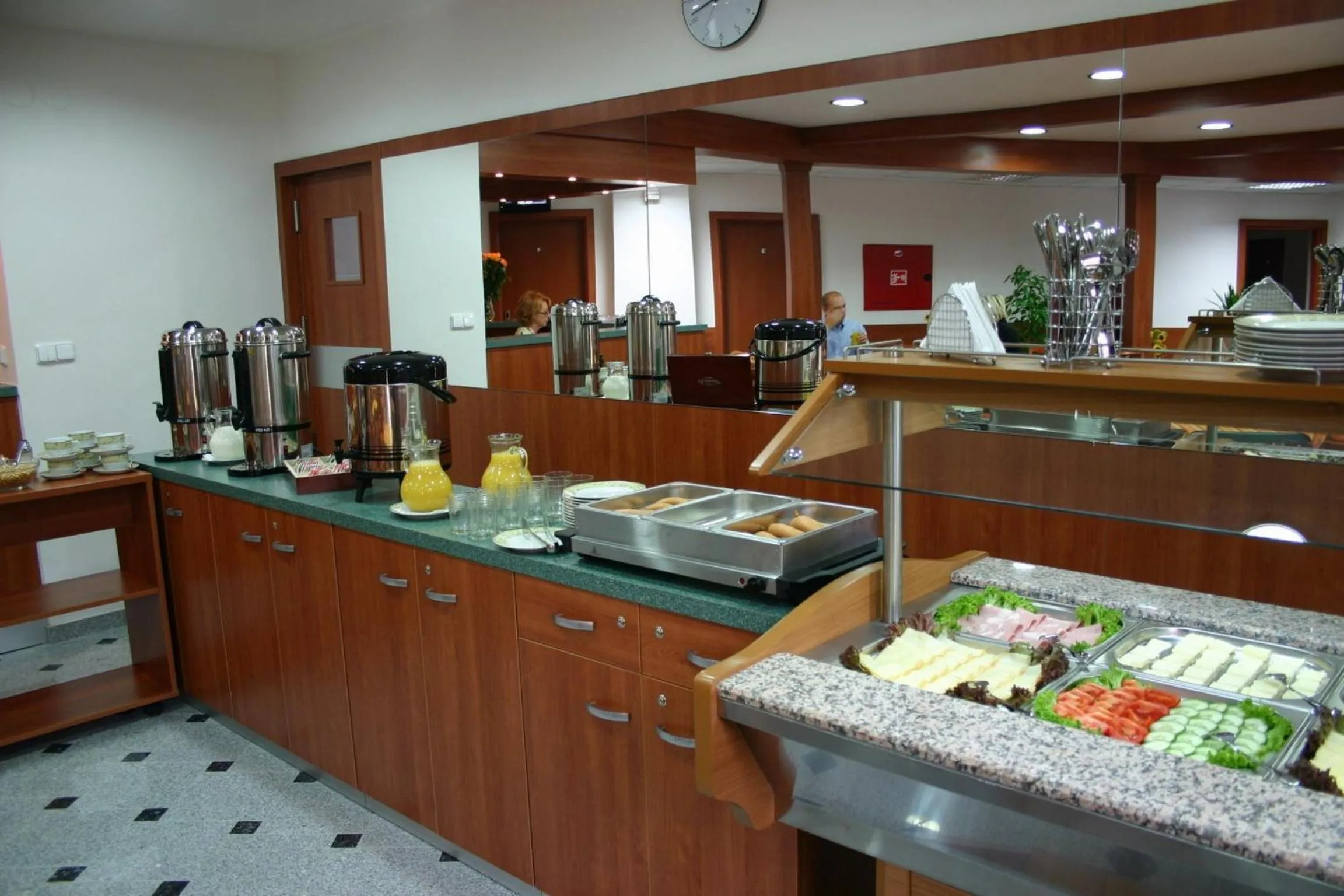 Restaurant/places to eat in Alexis