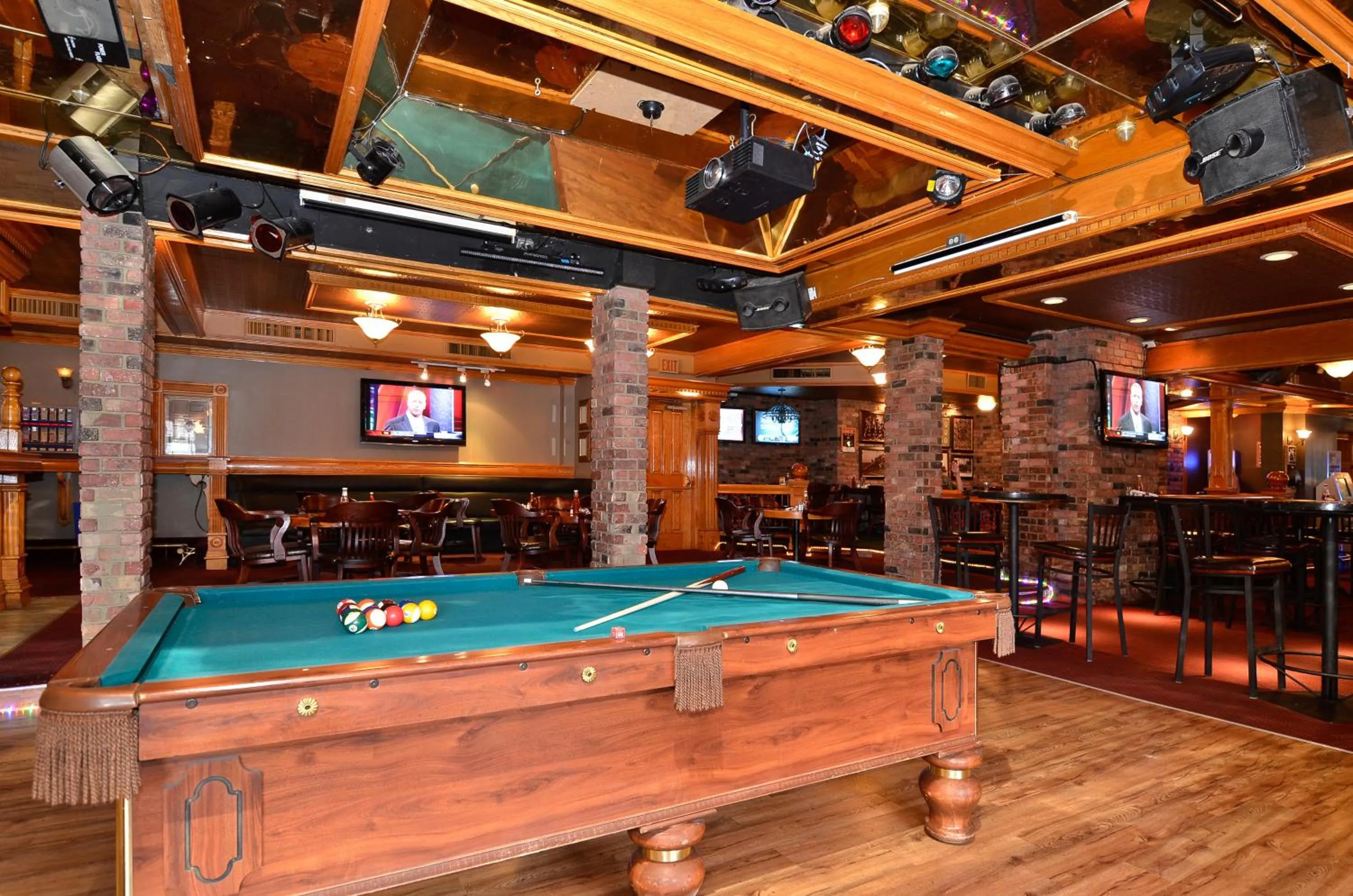 Billiard in Regent Hotel Revelstoke