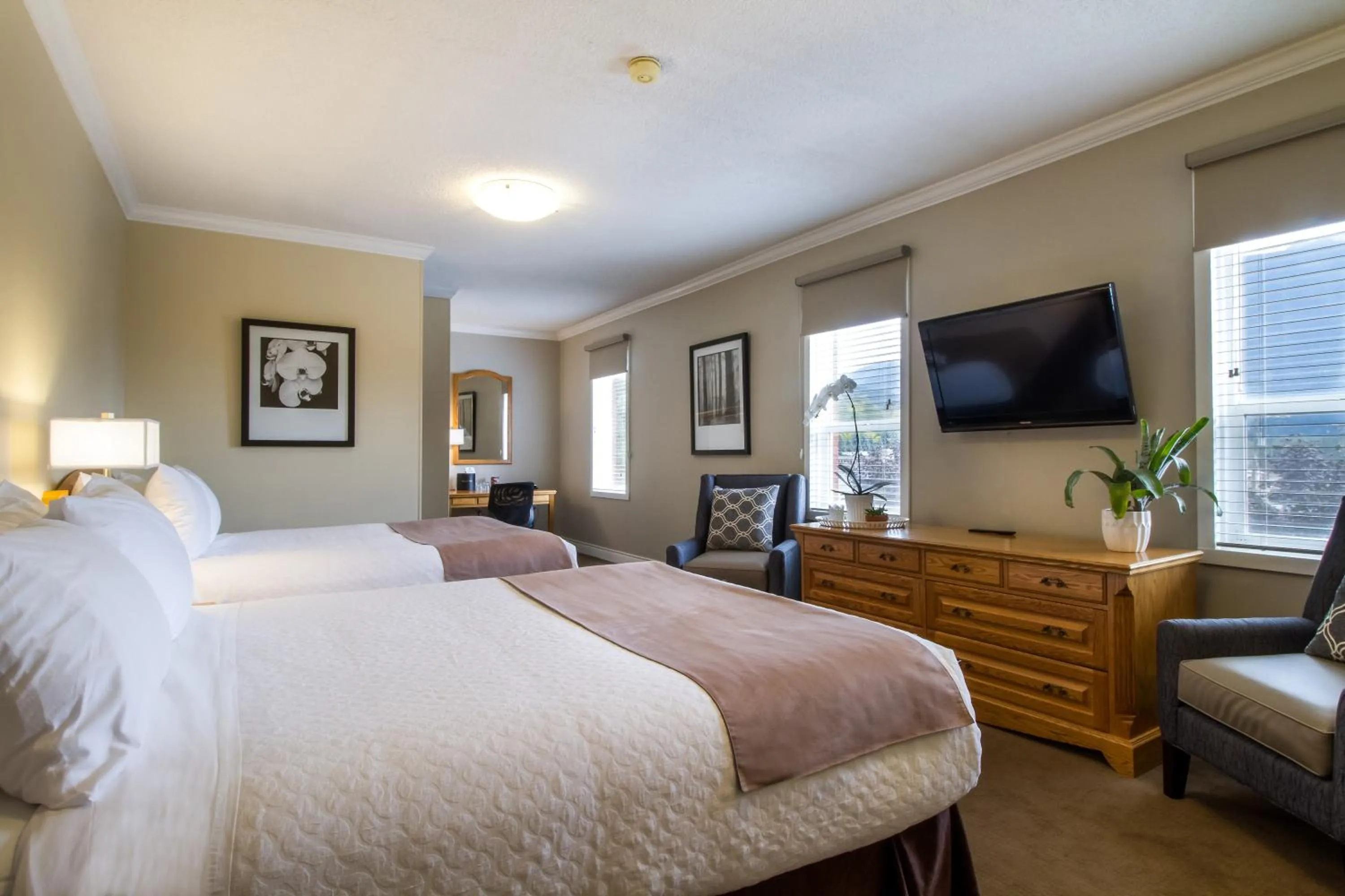 Bed in Regent Hotel Revelstoke