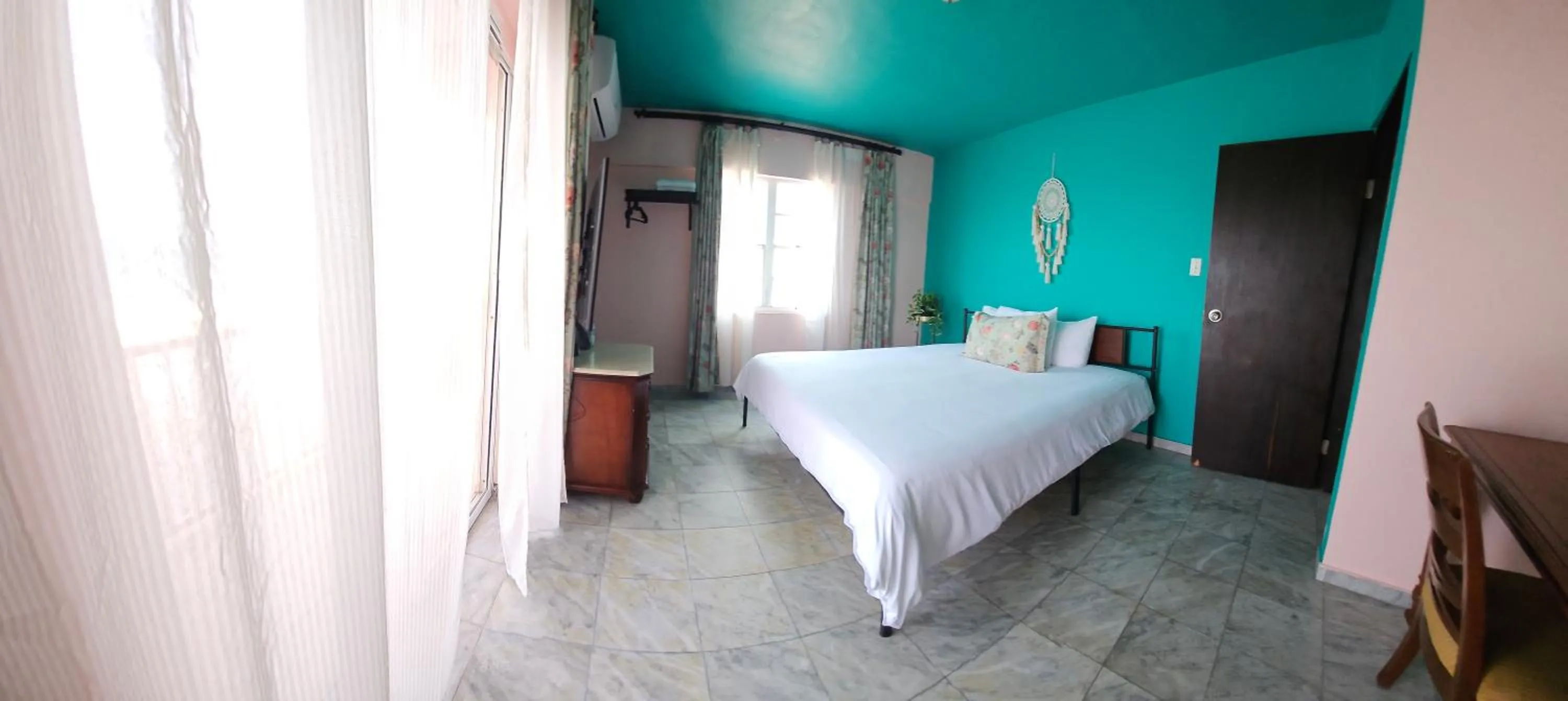 Bed in Selva Boutique Hotel - Luquillo Oceanfront Retreat - Adults Only