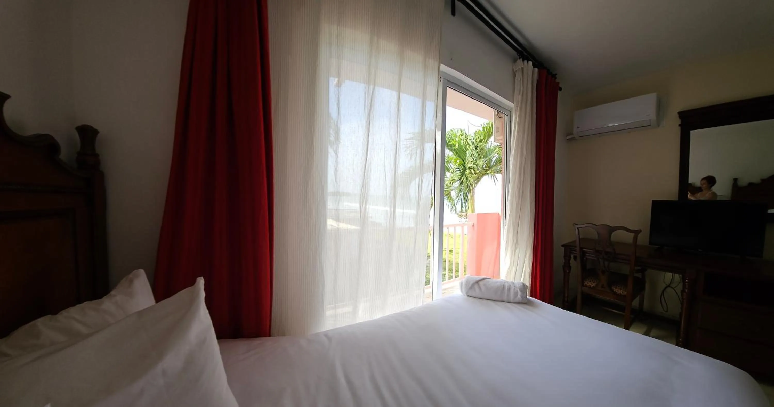 Bed in Selva Boutique Hotel - Luquillo Oceanfront Retreat - Adults Only