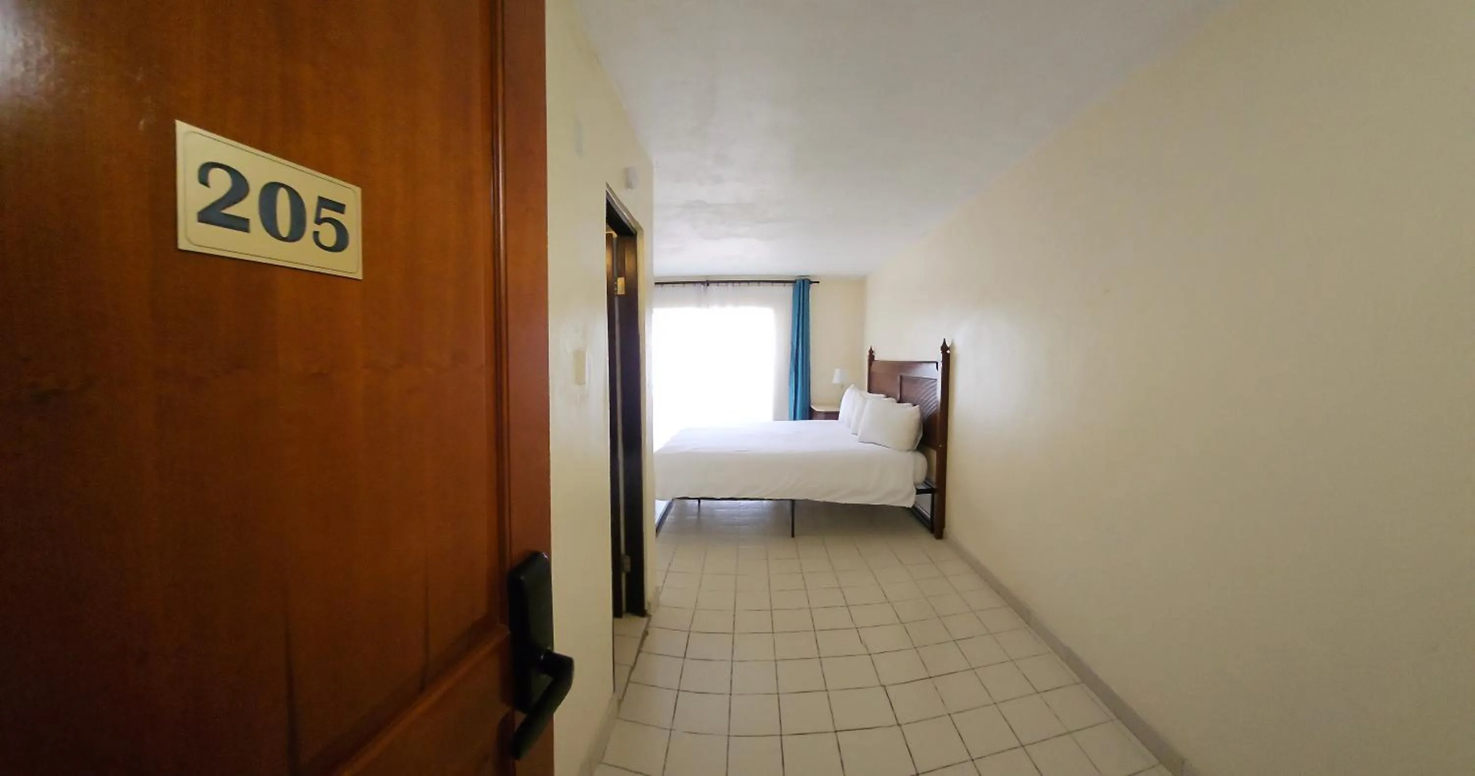 Bed in Selva Boutique Hotel - Luquillo Oceanfront Retreat - Adults Only