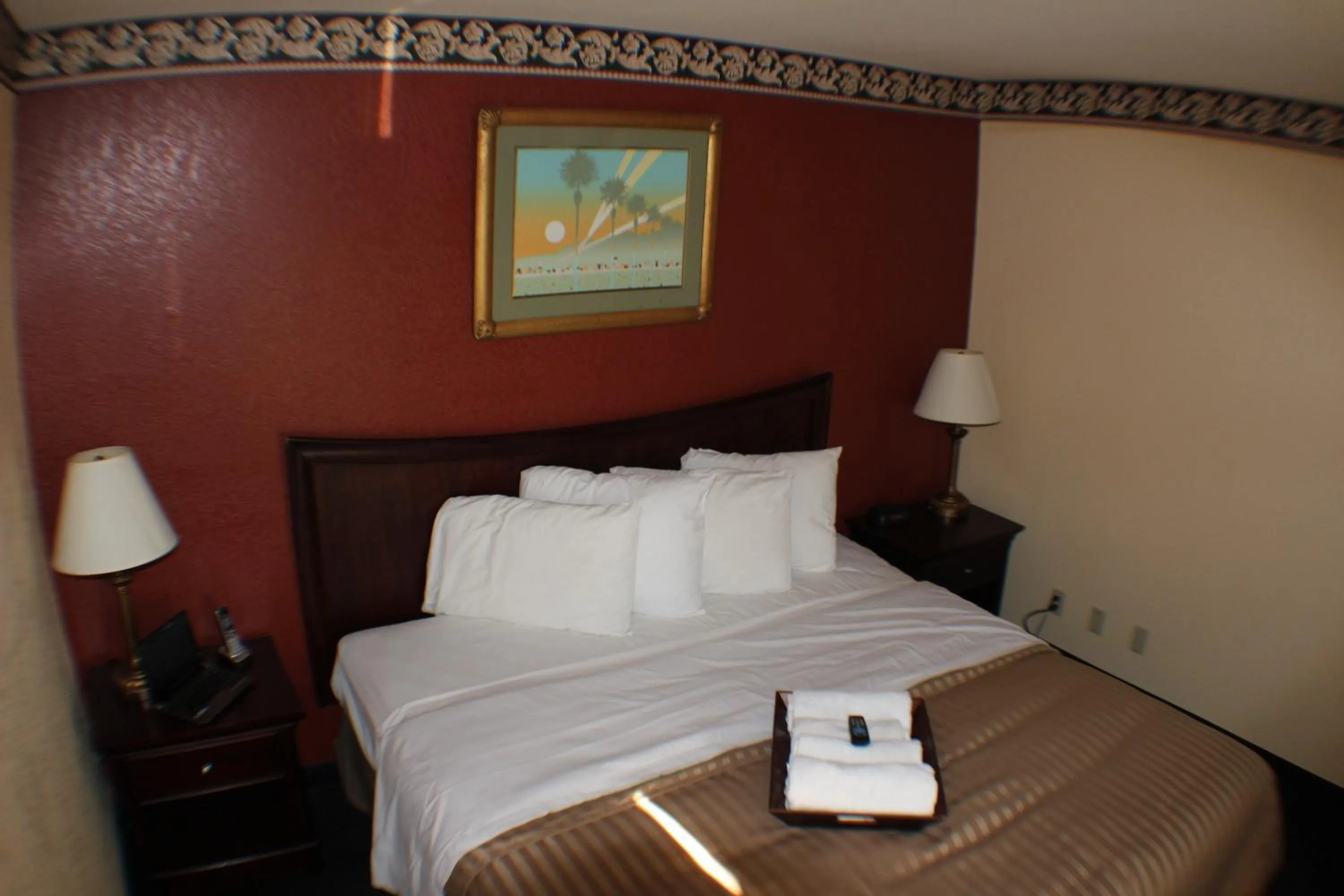 Bed in Value Inn & Suites - Harlingen