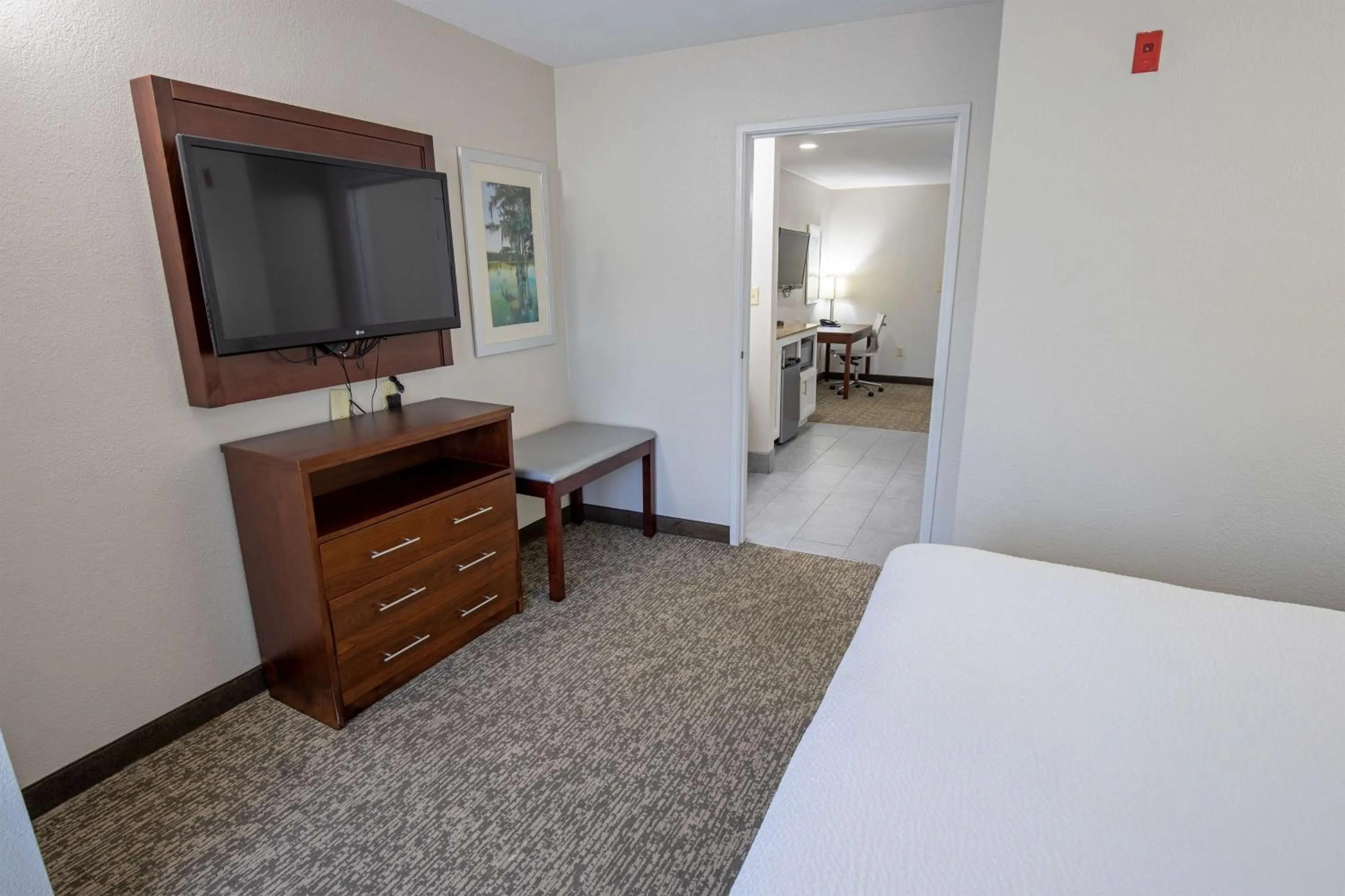 Photo of the whole room, Bed in Best Western Plus Lafayette Vermilion River Inn & Suites