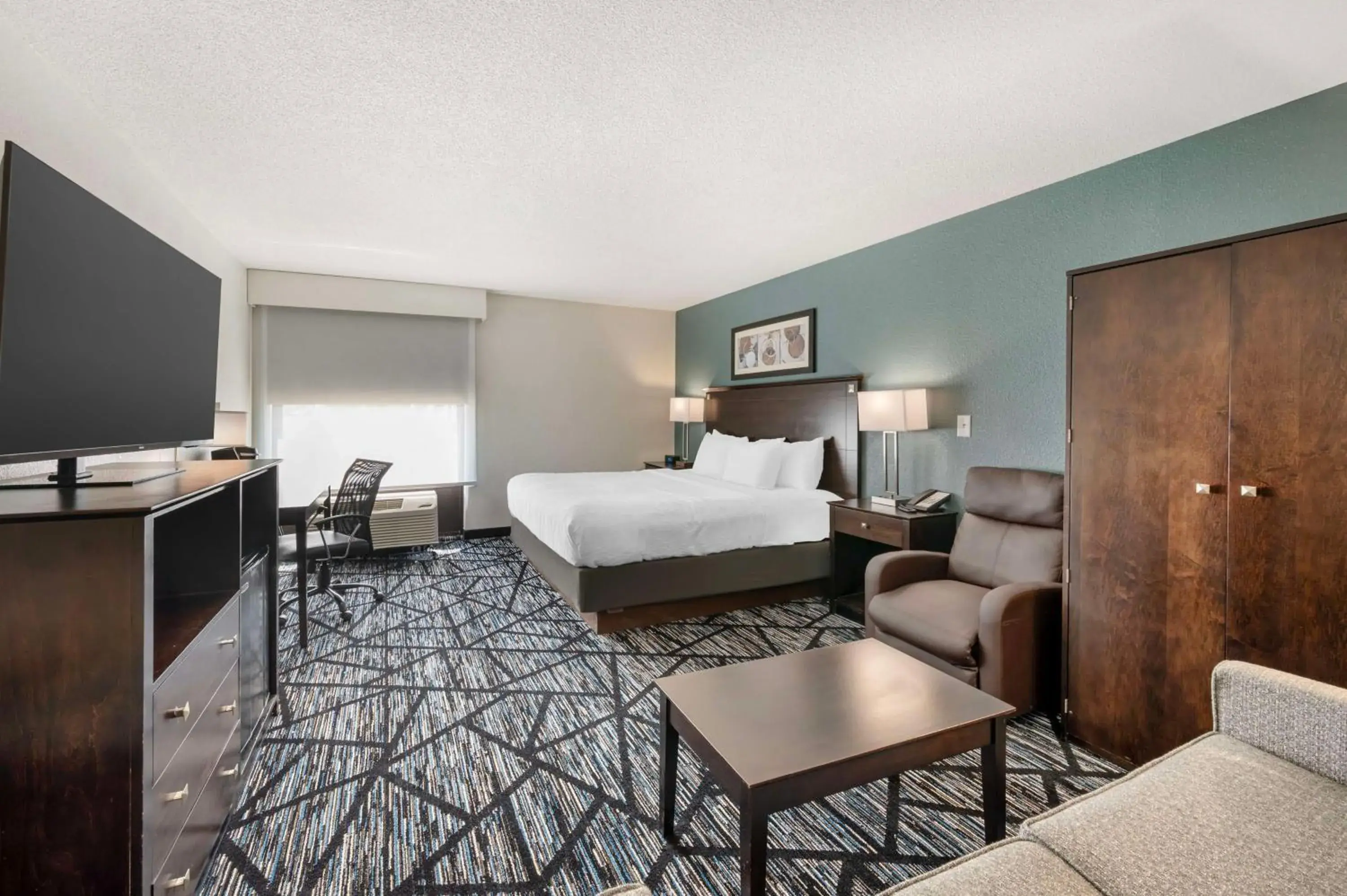 Bedroom, Bed in Best Western Plus Anderson Bedroom, Bed in Best Western Plus Anderson
