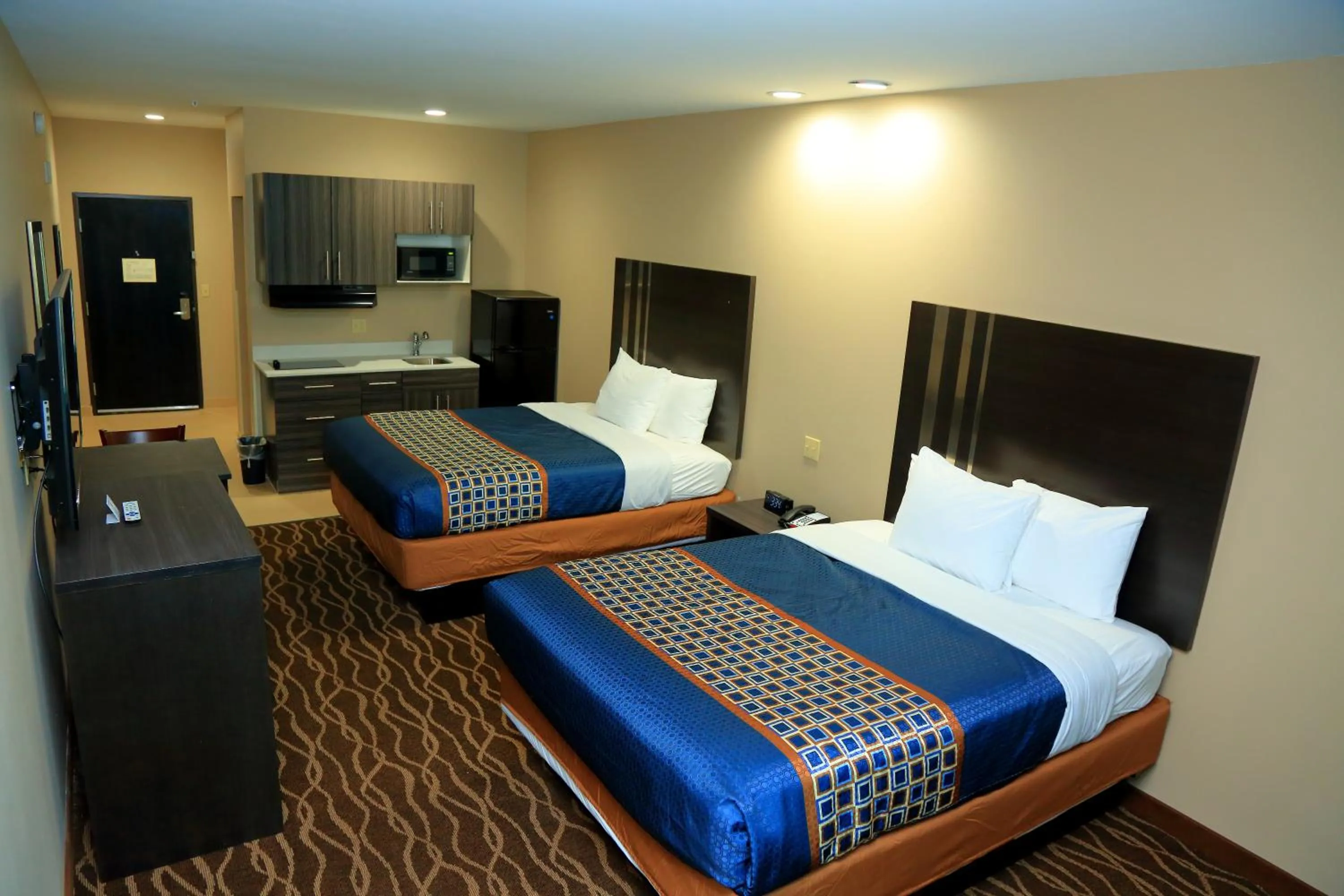 Bed in Americas Best Value Inn & Suites-Prairieville