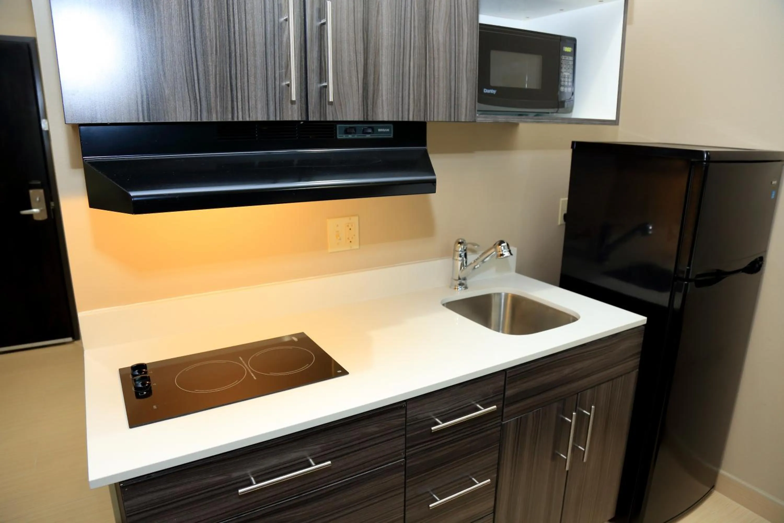 Americas Best Value Inn & Suites-Prairieville