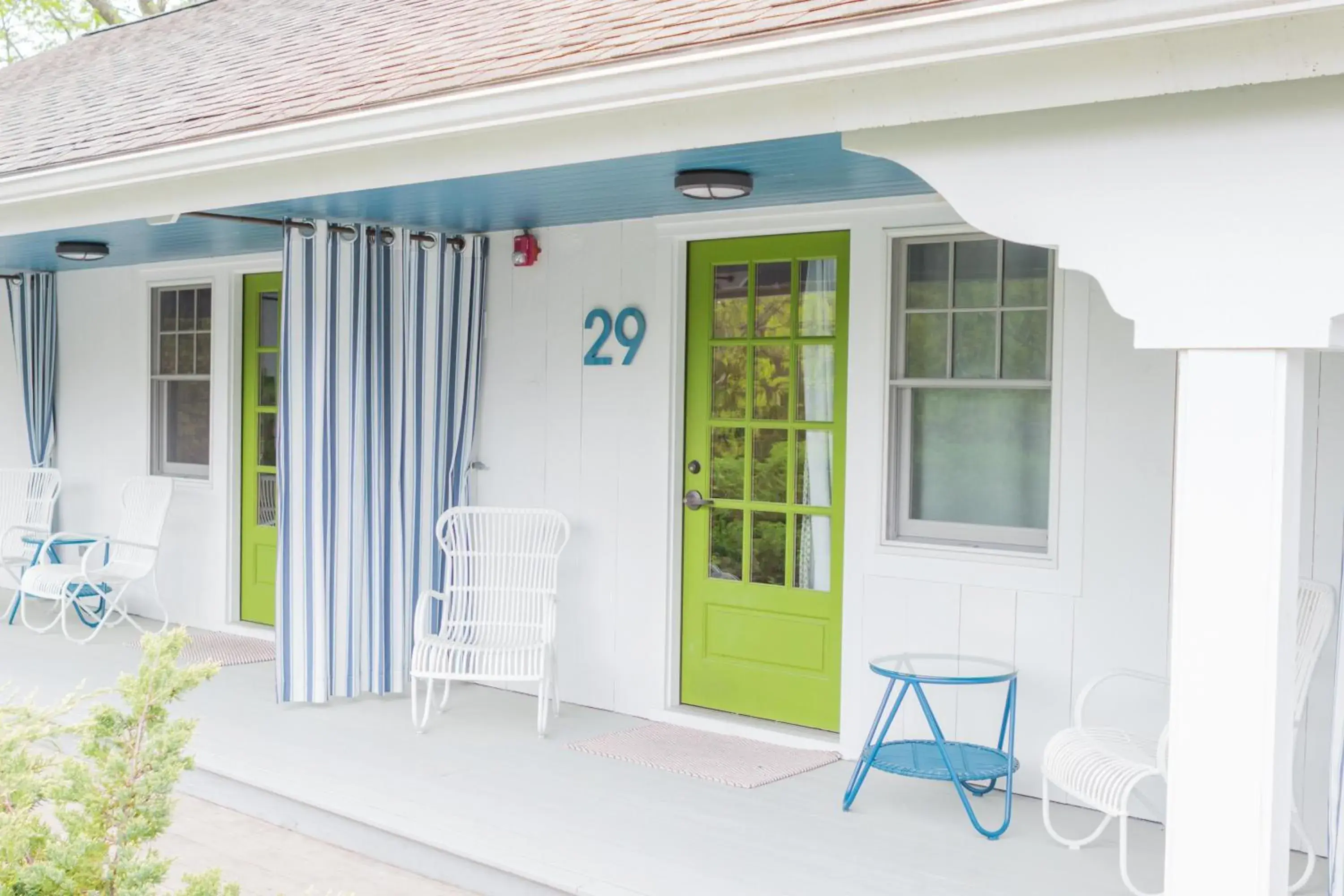 Property building in The Lodge on the Cove Property building in The Lodge on the Cove