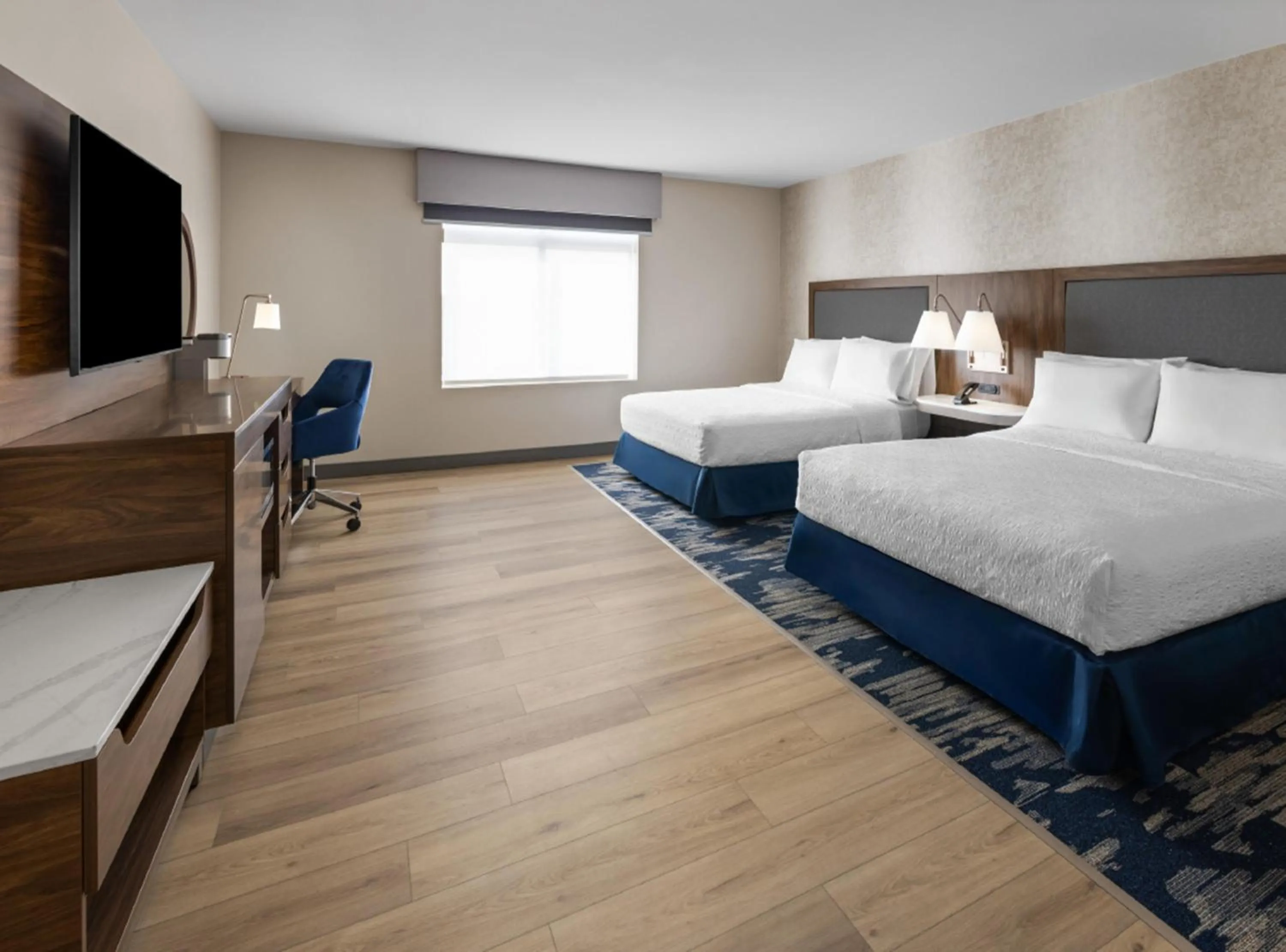 Bed in Hampton Inn & Suites Richmond Glenside