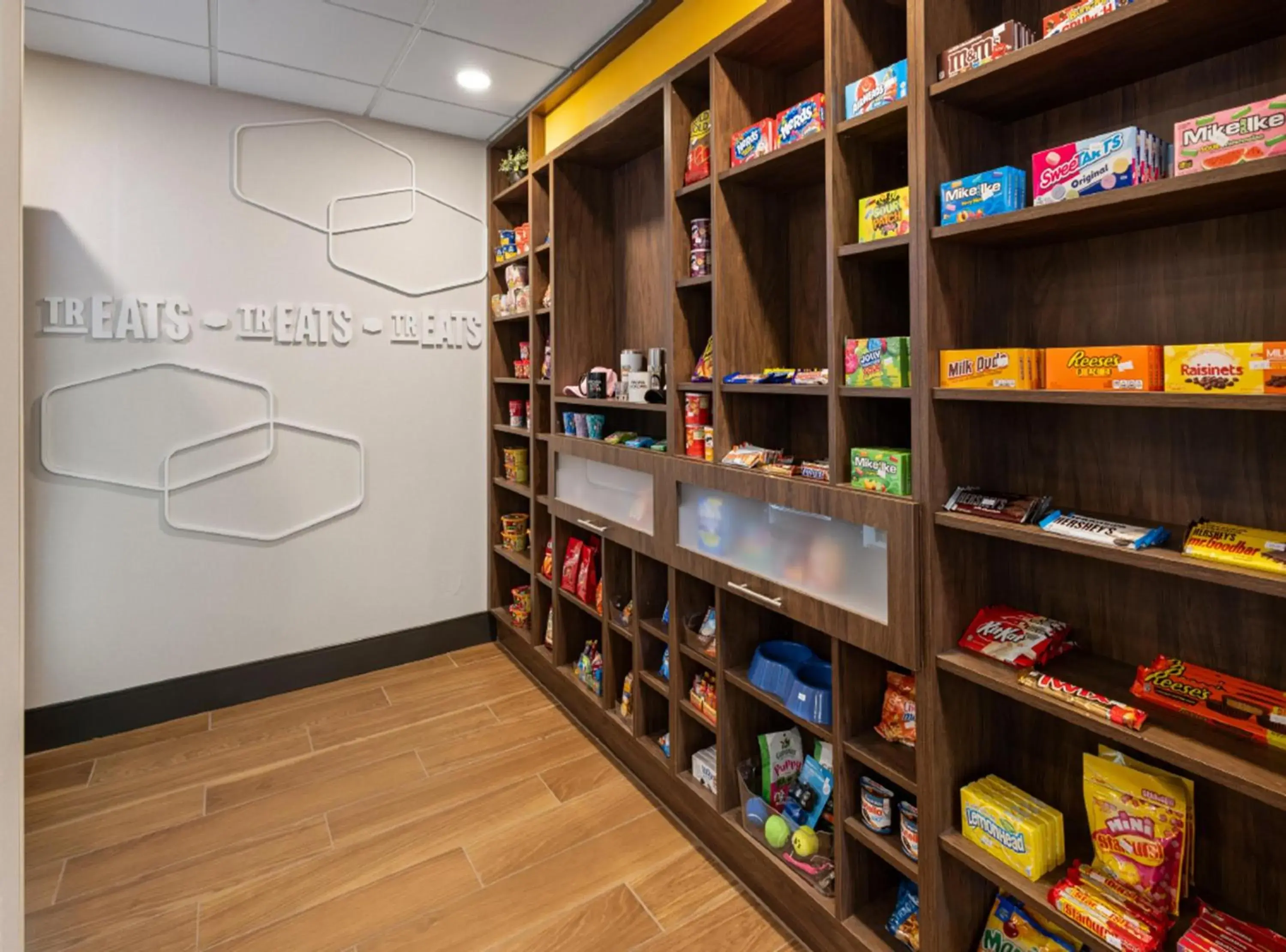 Restaurant/places to eat in Hampton Inn & Suites Richmond Glenside Restaurant/places to eat in Hampton Inn & Suites Richmond Glenside