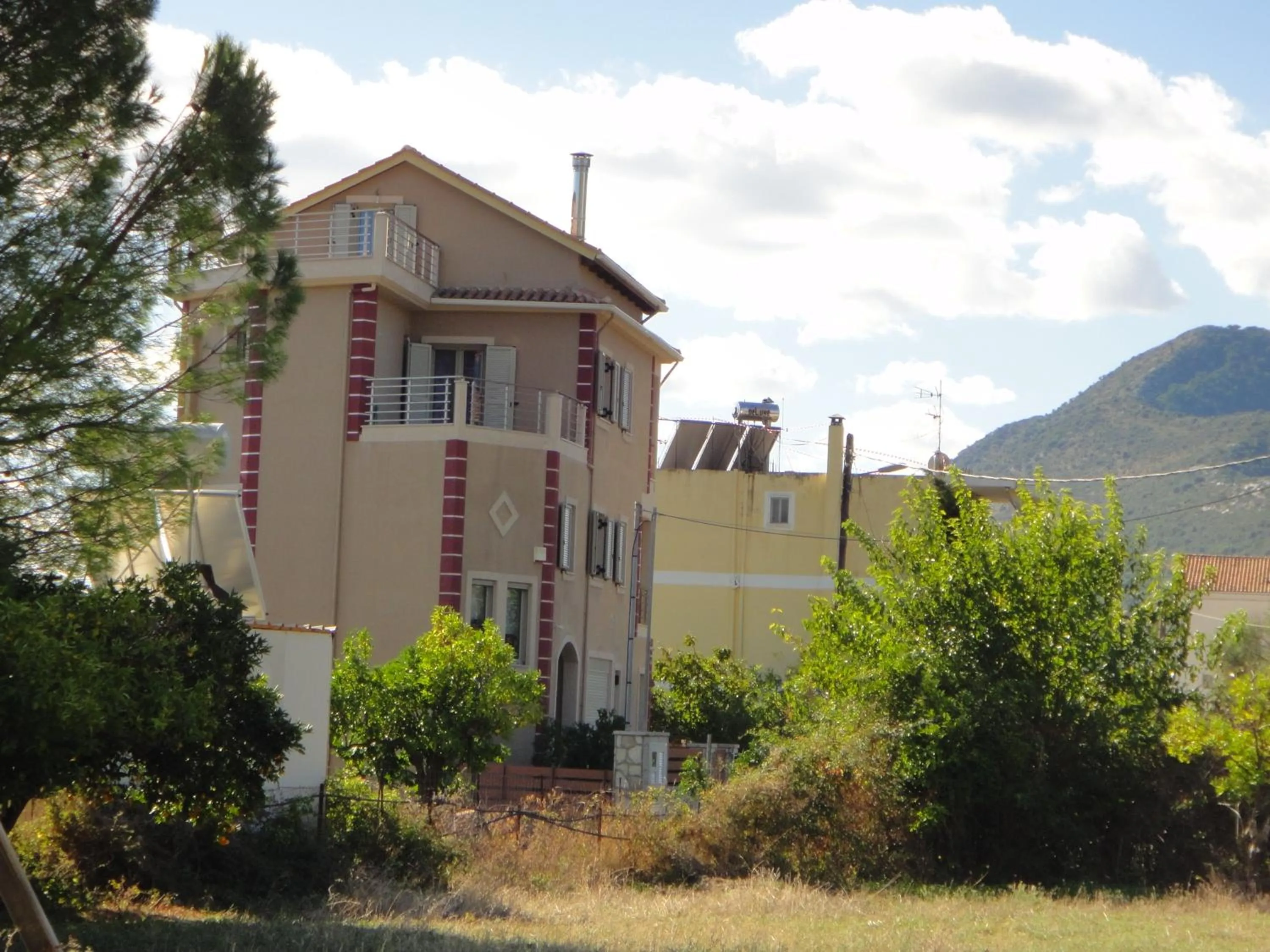 Property building in Villa Lydia