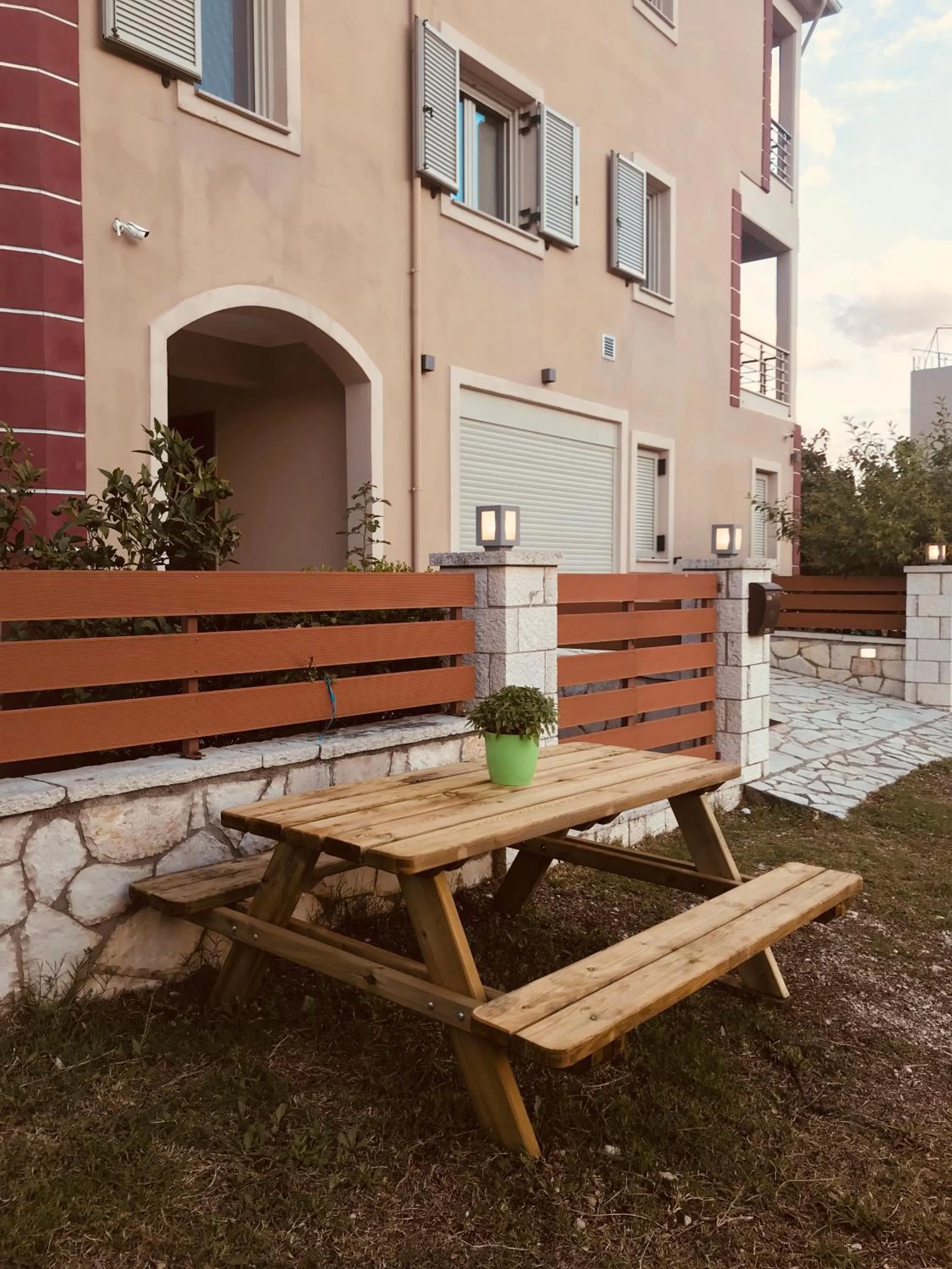 Facade/entrance in Villa Lydia