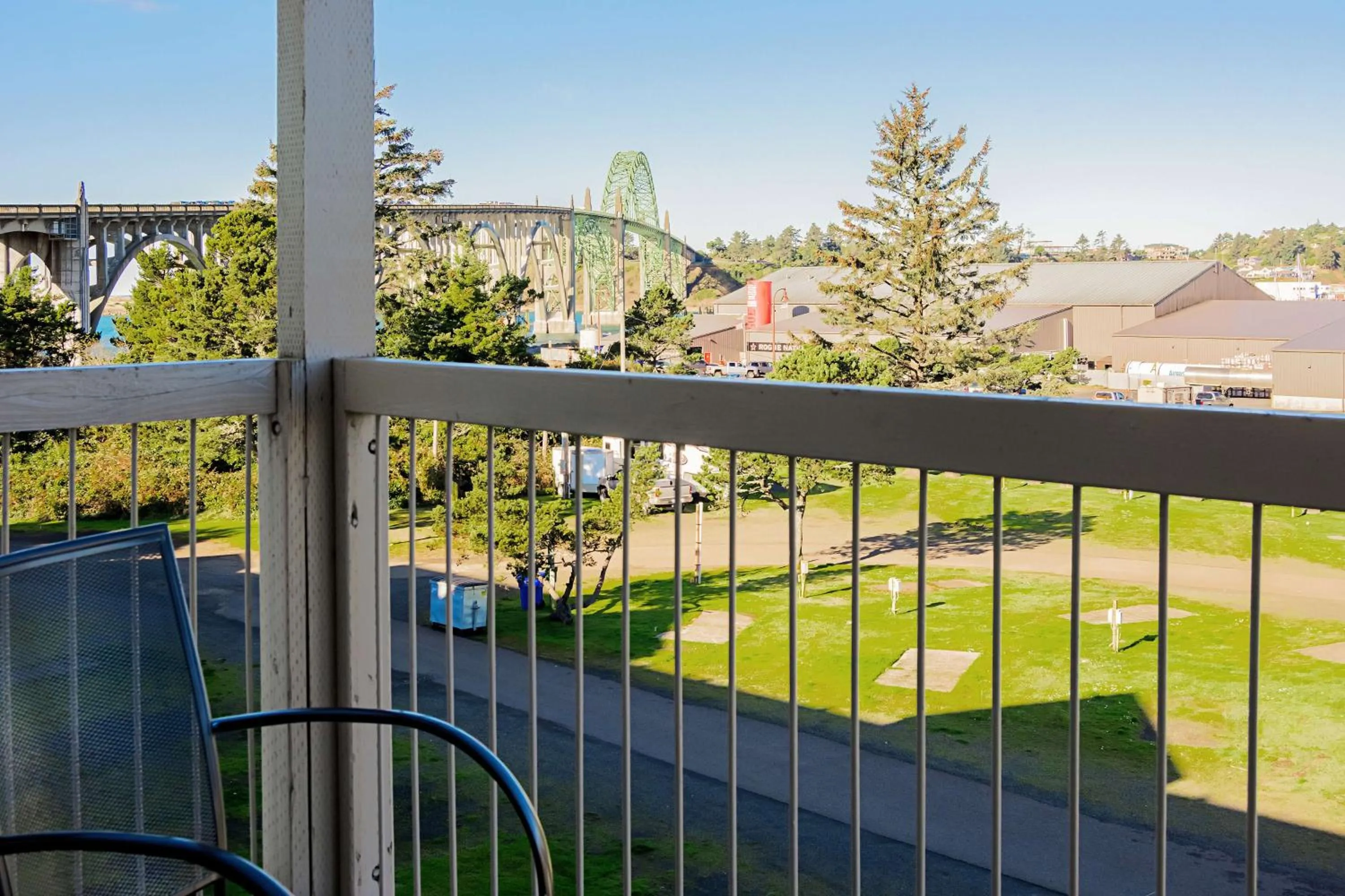 Property building in Motel 6-Newport, OR