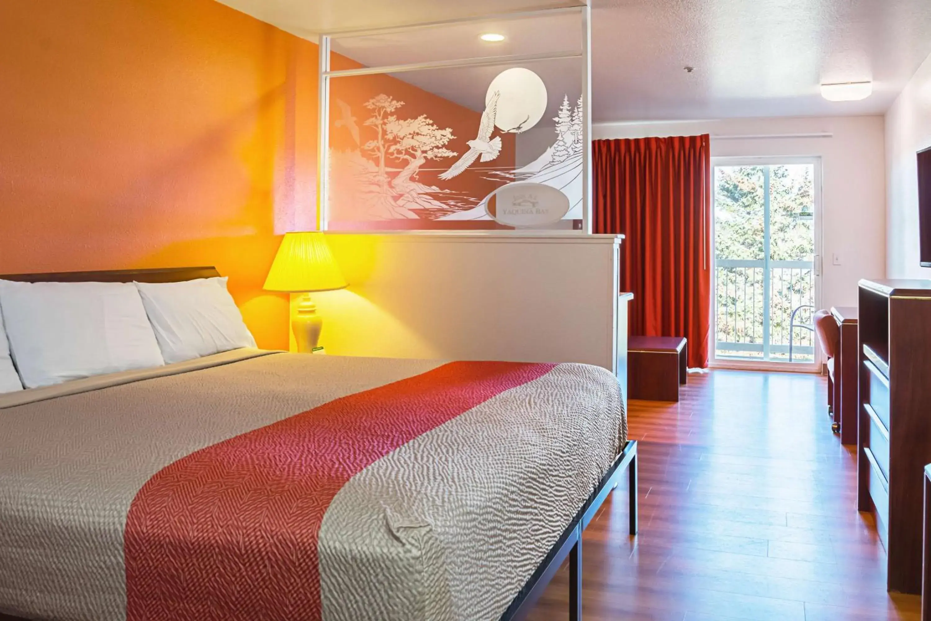 King Room - Disability Access - Non-Smoking in Motel 6-Newport, OR King Room - Disability Access - Non-Smoking in Motel 6-Newport, OR