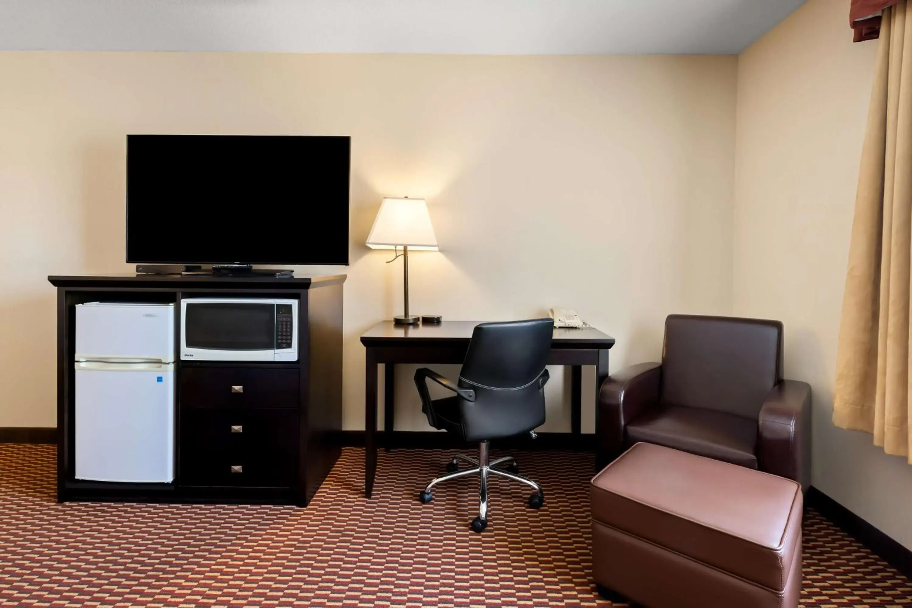 Bedroom in Best Western of Olds Bedroom in Best Western of Olds