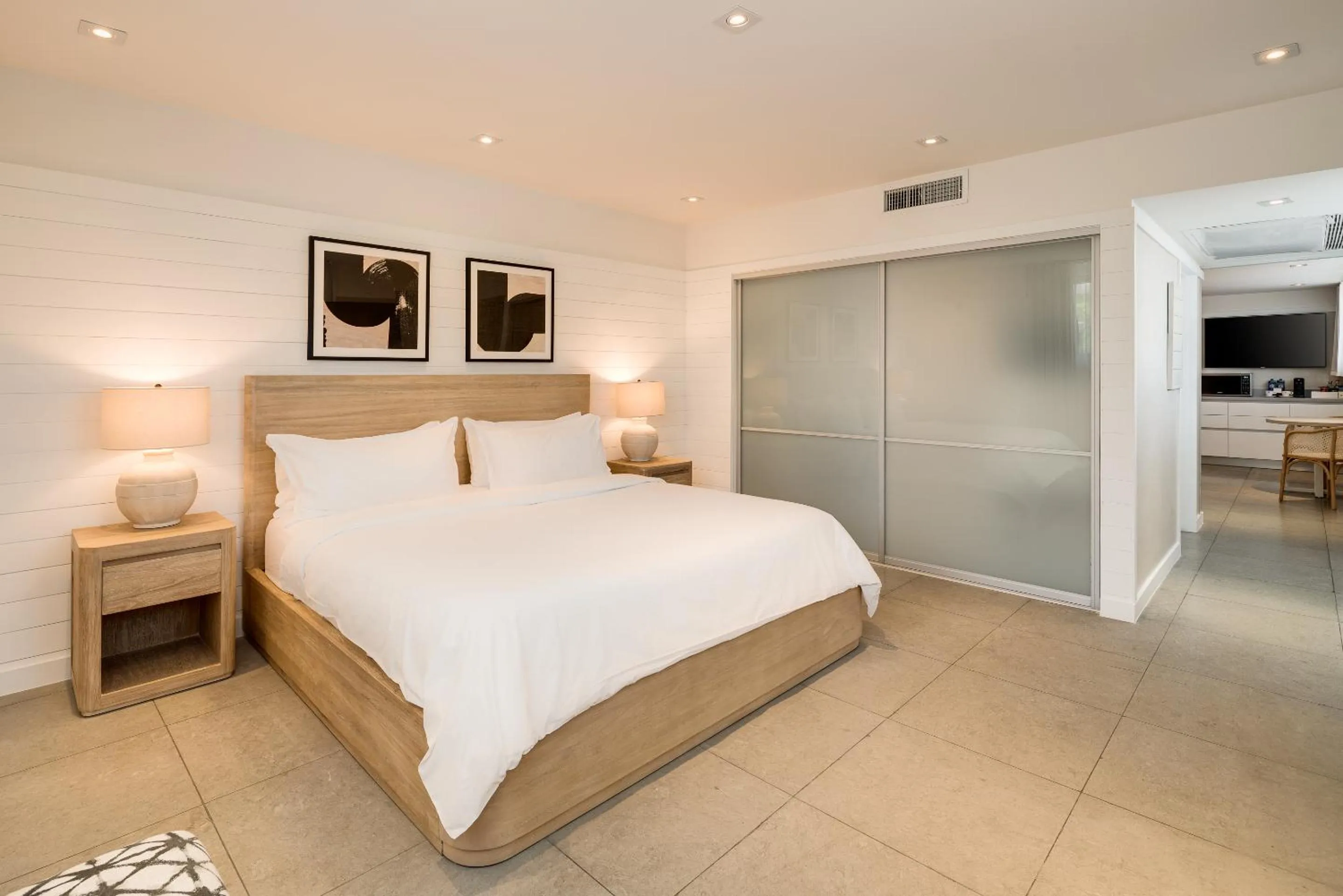 Bedroom, Bed in Boulan South Beach