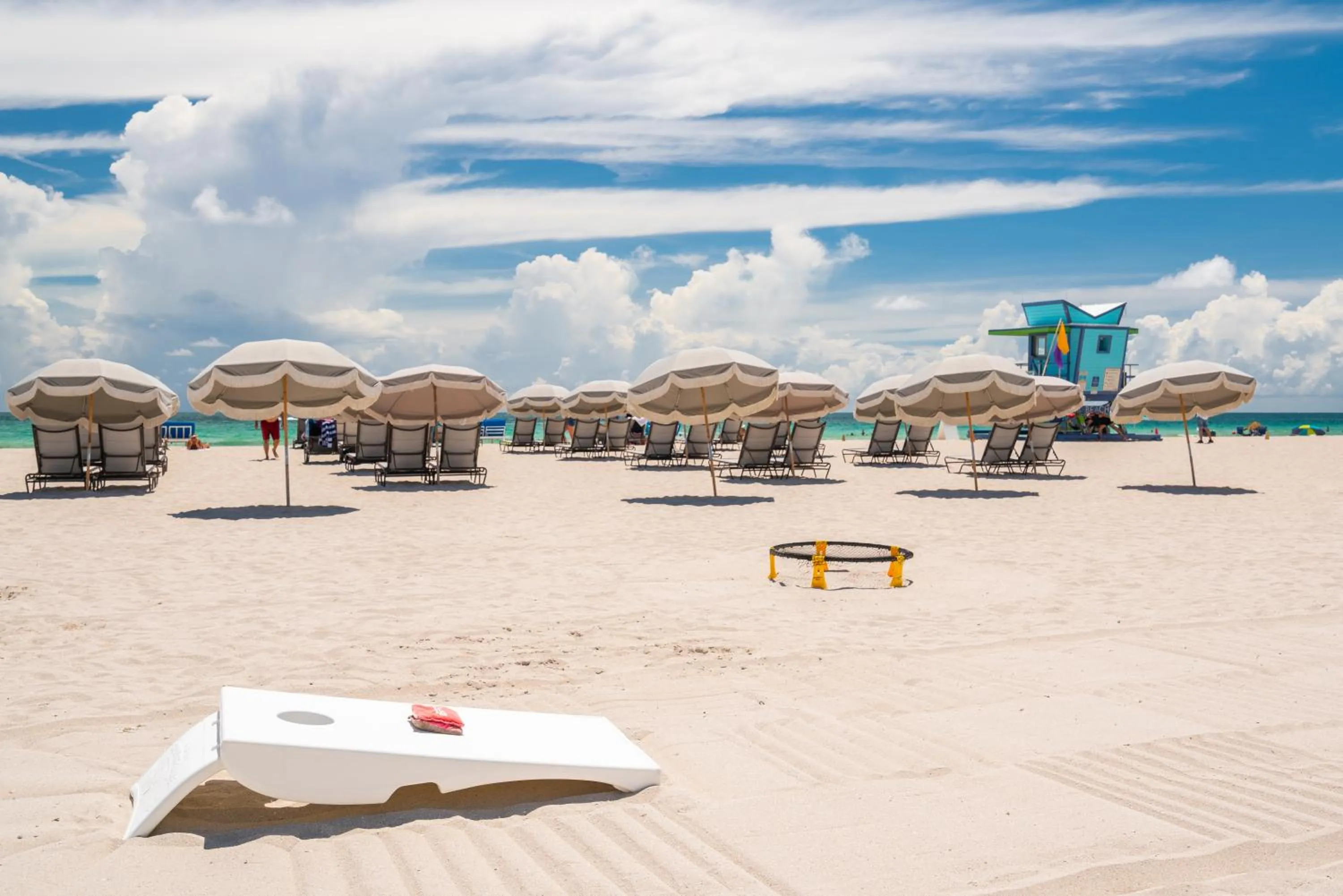 Beach in Boulan South Beach