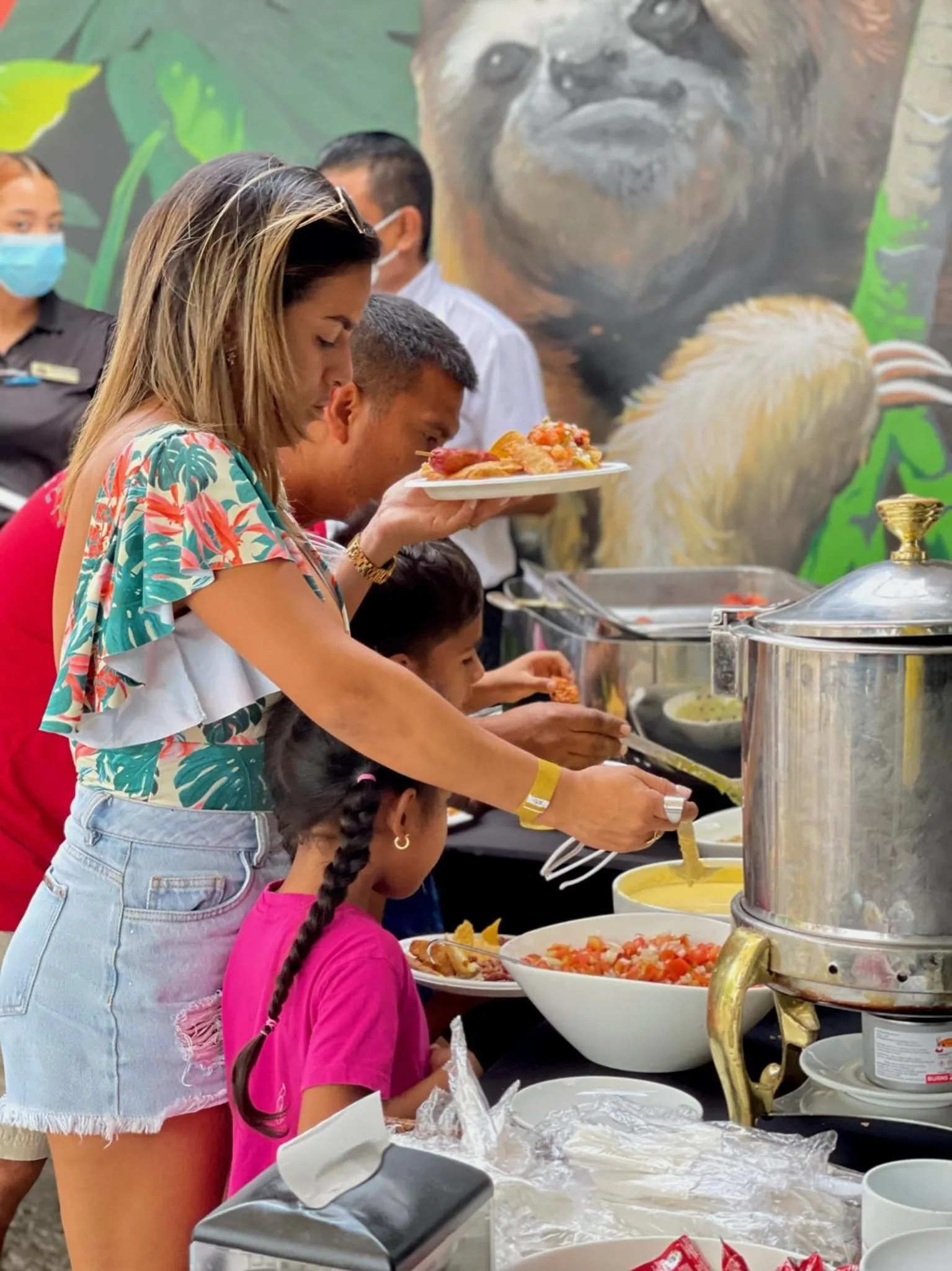 Meals in Summit Rainforest Golf Resort & All Inclusive