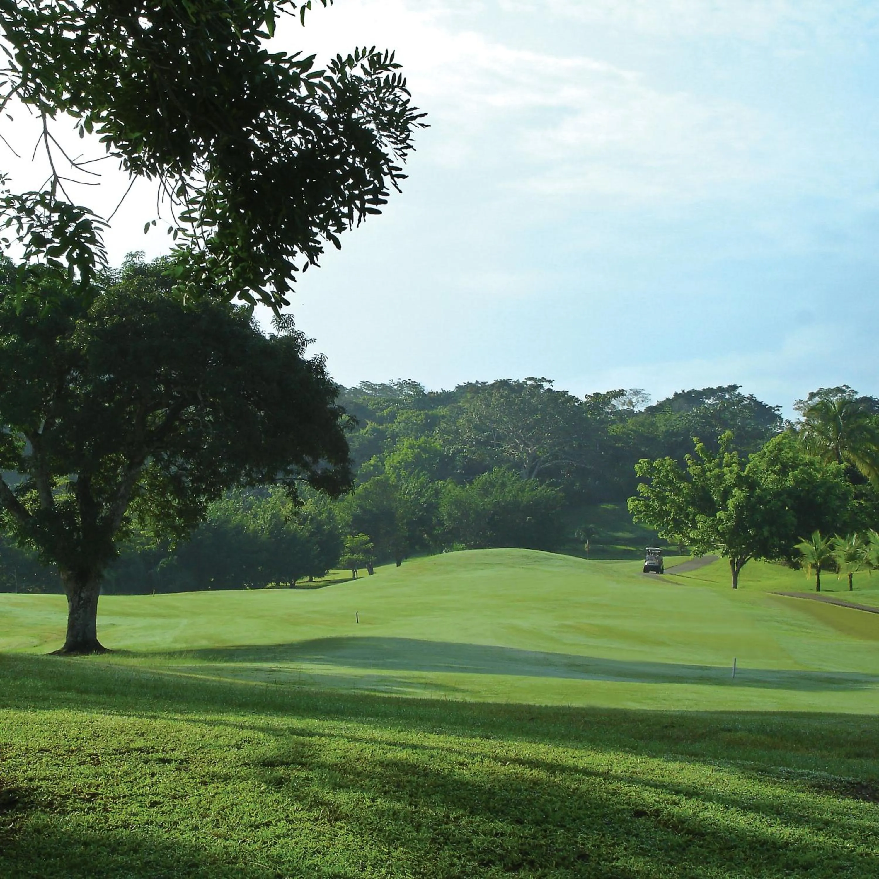 Golfcourse in Summit Rainforest Golf Resort & All Inclusive
