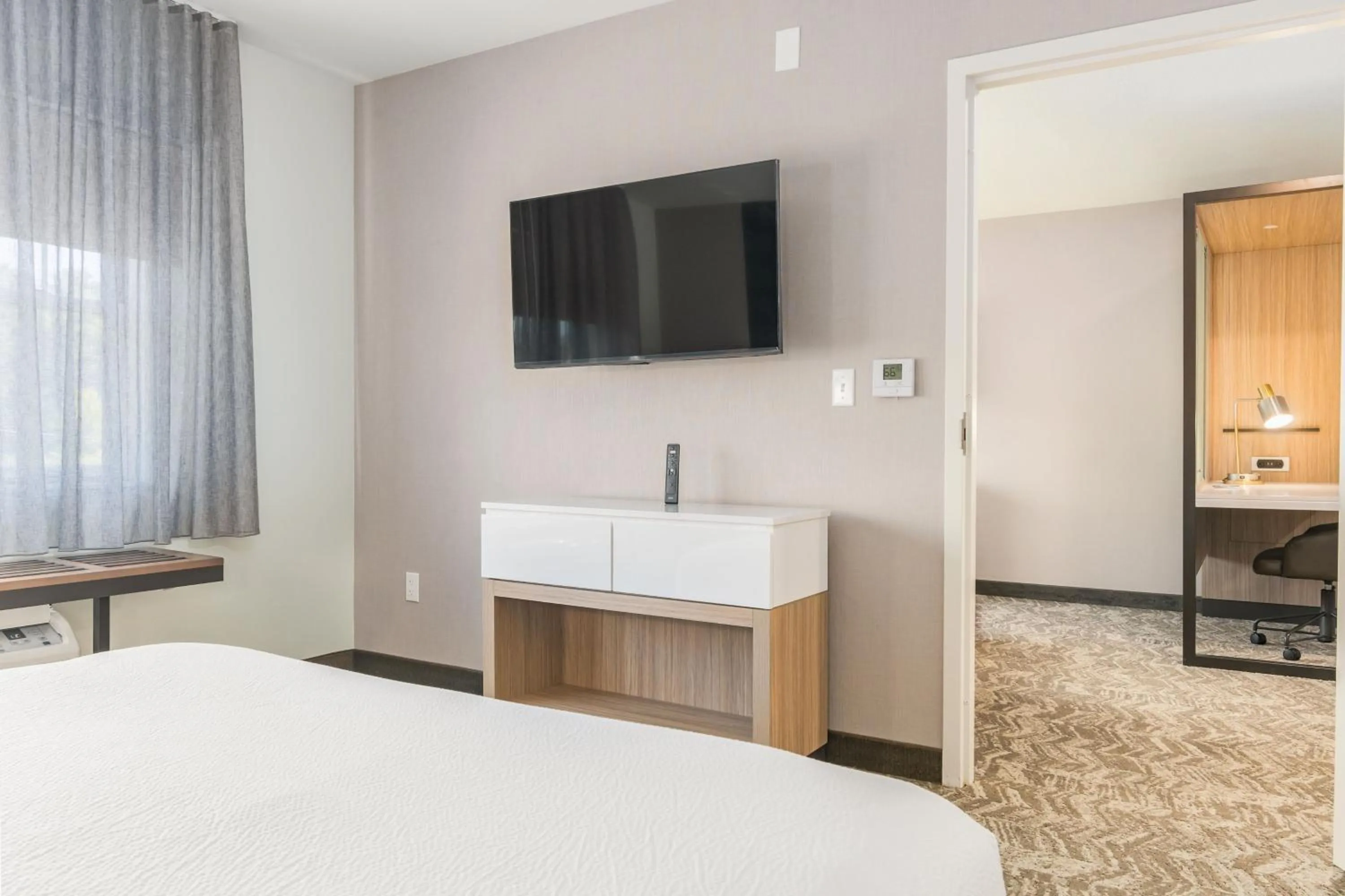Bedroom, Bed in SpringHill Suites by Marriott Freeport Brunswick