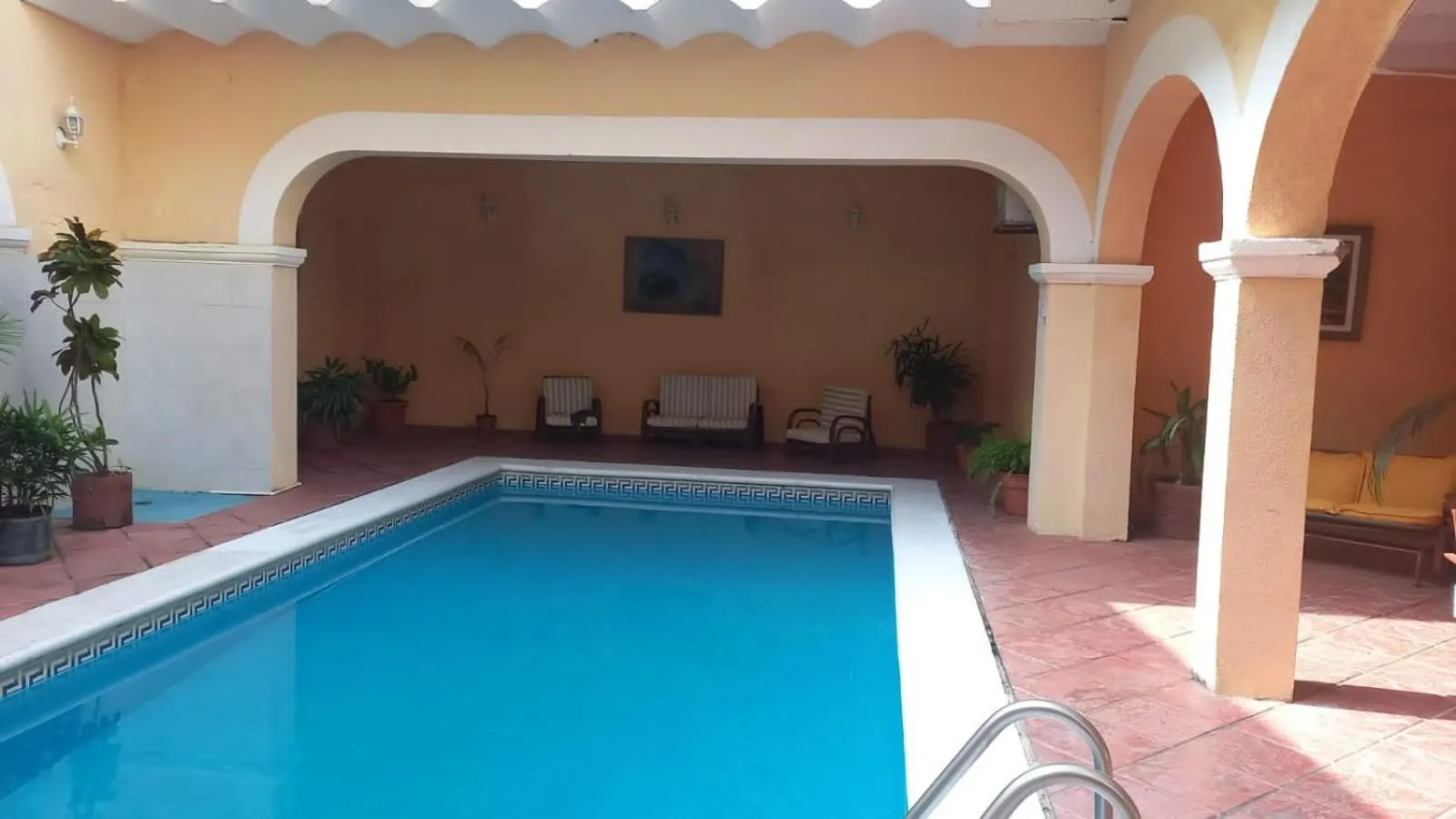 Swimming pool in Hotel Posada Doña Lala