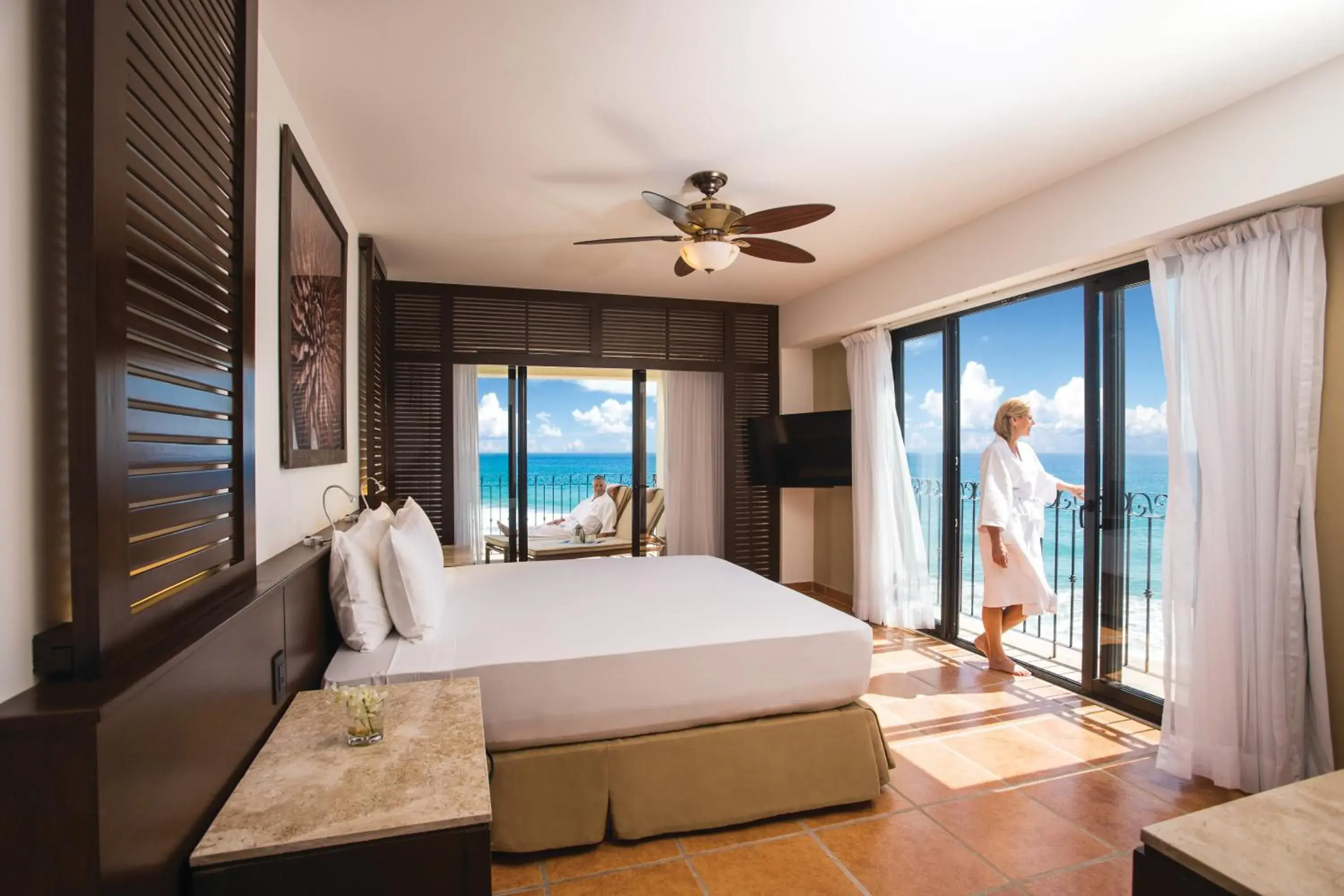 Two-Bedroom Grand Master King Suite - single occupancy - Oceanfront in Hyatt Ziva Los Cabos - All Inclusive Two-Bedroom Grand Master King Suite - single occupancy - Oceanfront in Hyatt Ziva Los Cabos - All Inclusive