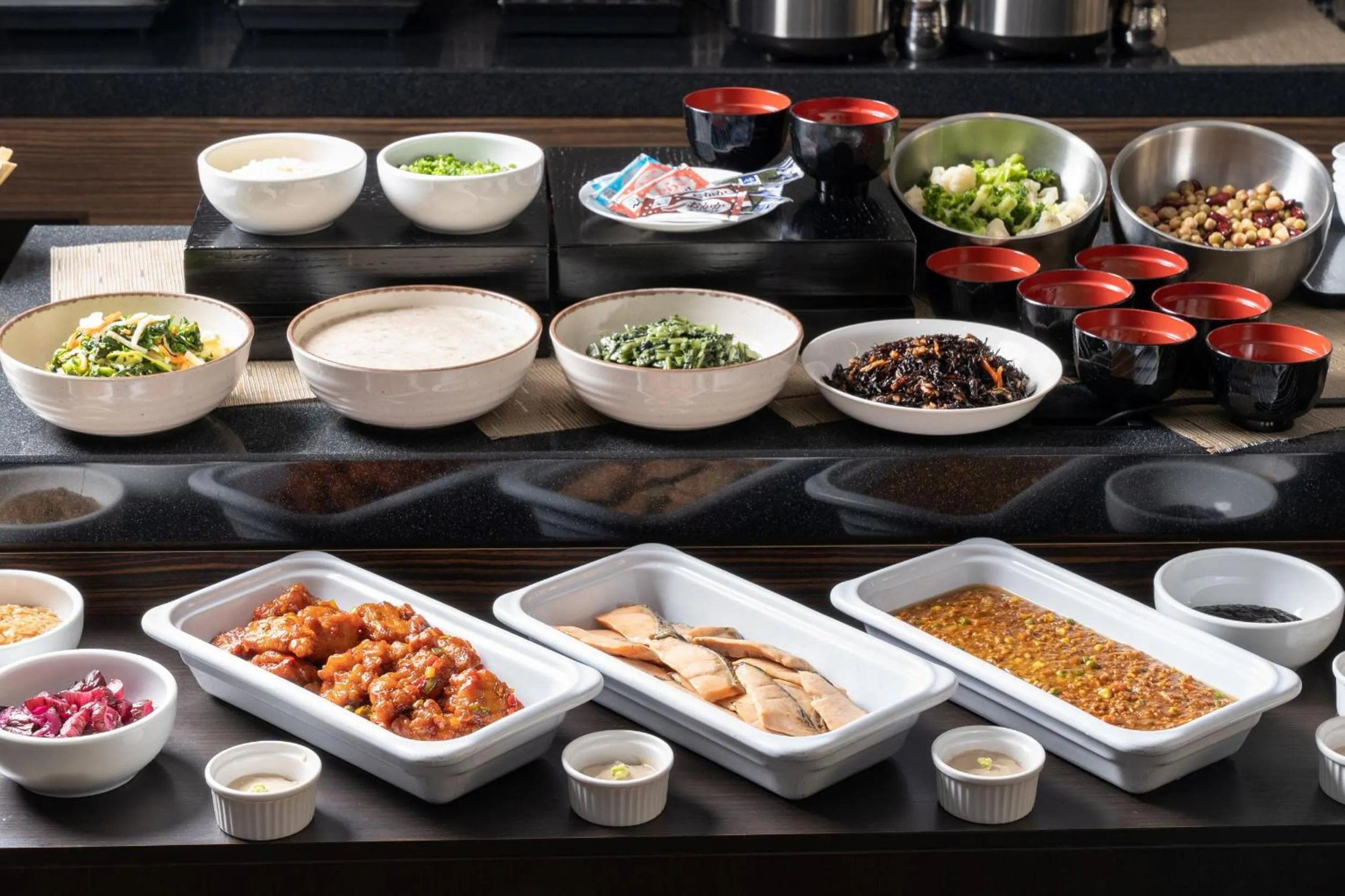 Buffet breakfast in Hotel Vista Ebina