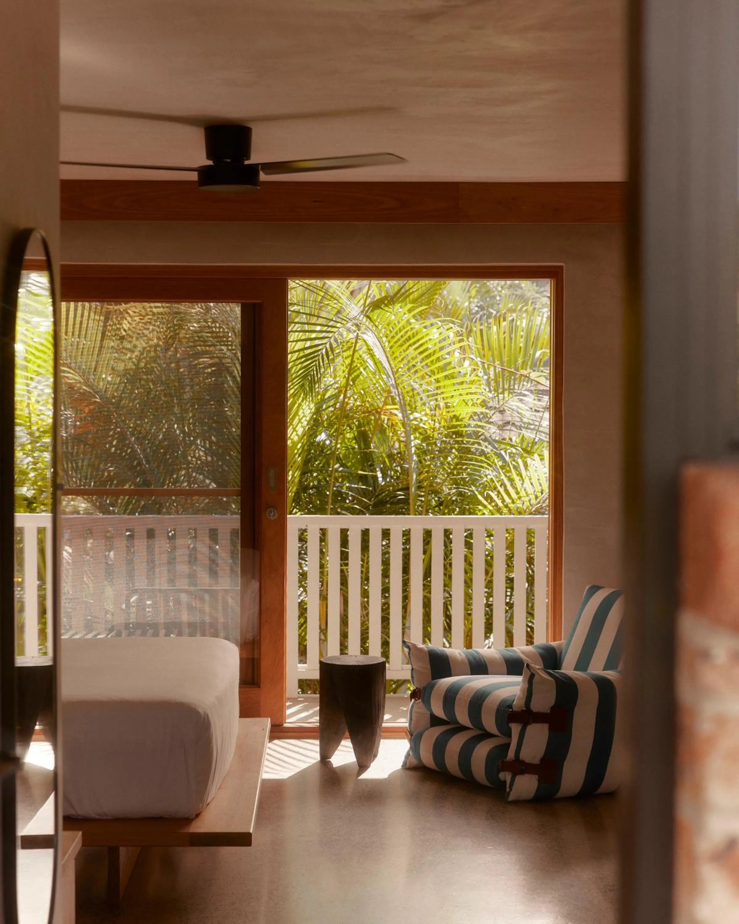 The Sunseeker, Byron Bay