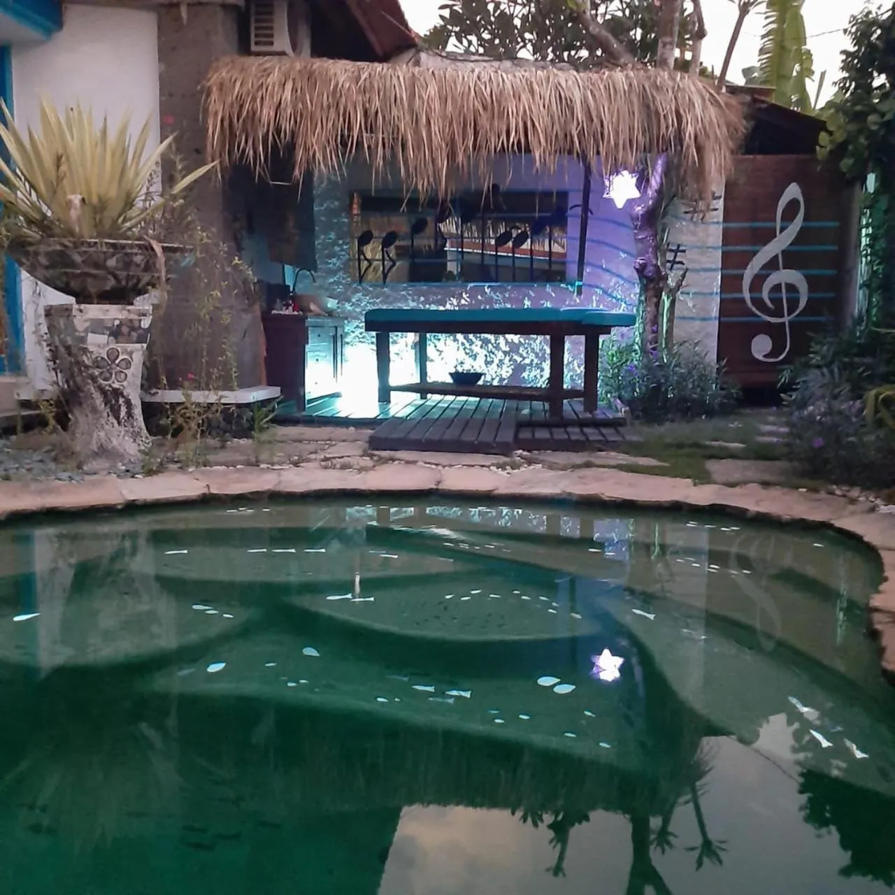 Massage in Villa Shantitara Bungalows