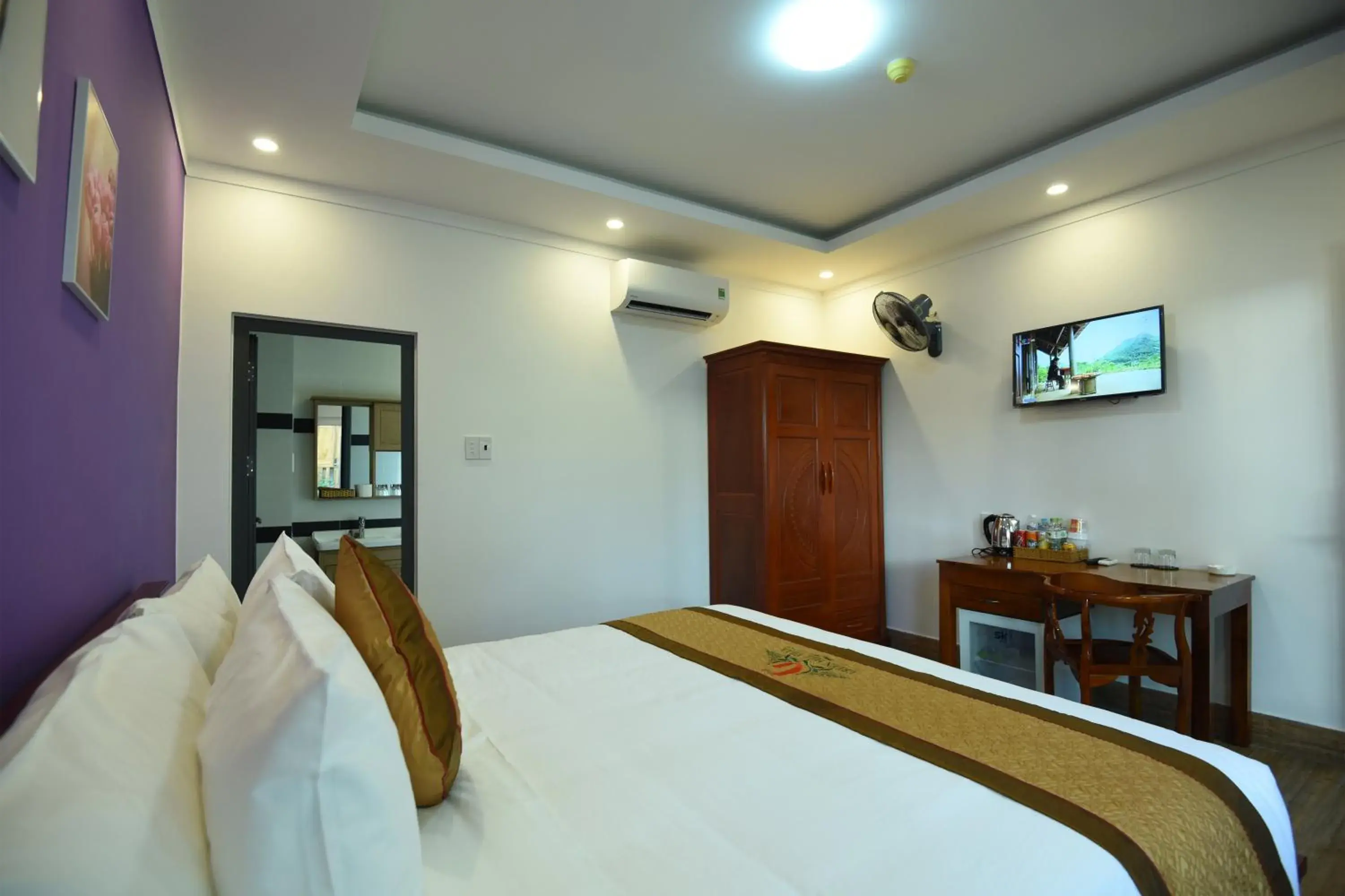 Deluxe Double or Twin Room with Balcony - single occupancy in Đồi Sao Phú Quốc Deluxe Double or Twin Room with Balcony - single occupancy in Đồi Sao Phú Quốc