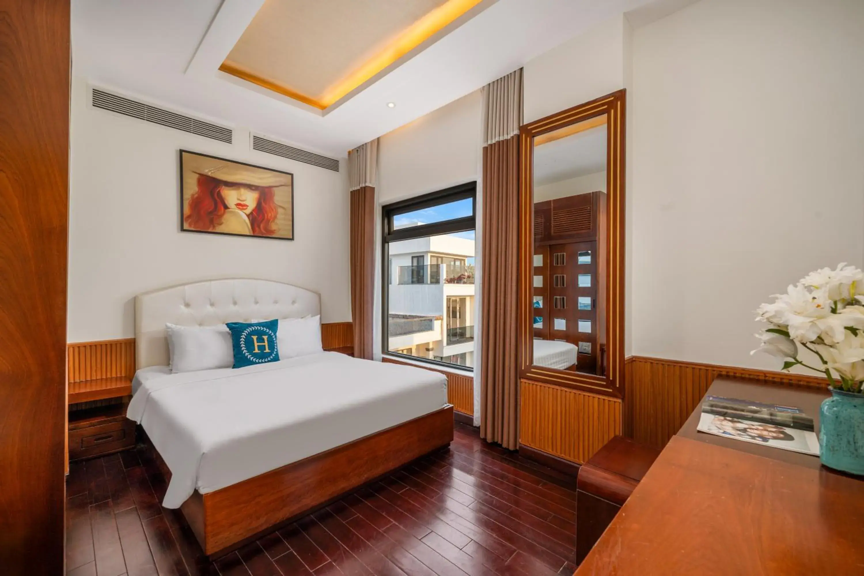Three-Bedroom Apartment - VIVIAN in Rung Huong Apartment Danang Beach Three-Bedroom Apartment - VIVIAN in Rung Huong Apartment Danang Beach
