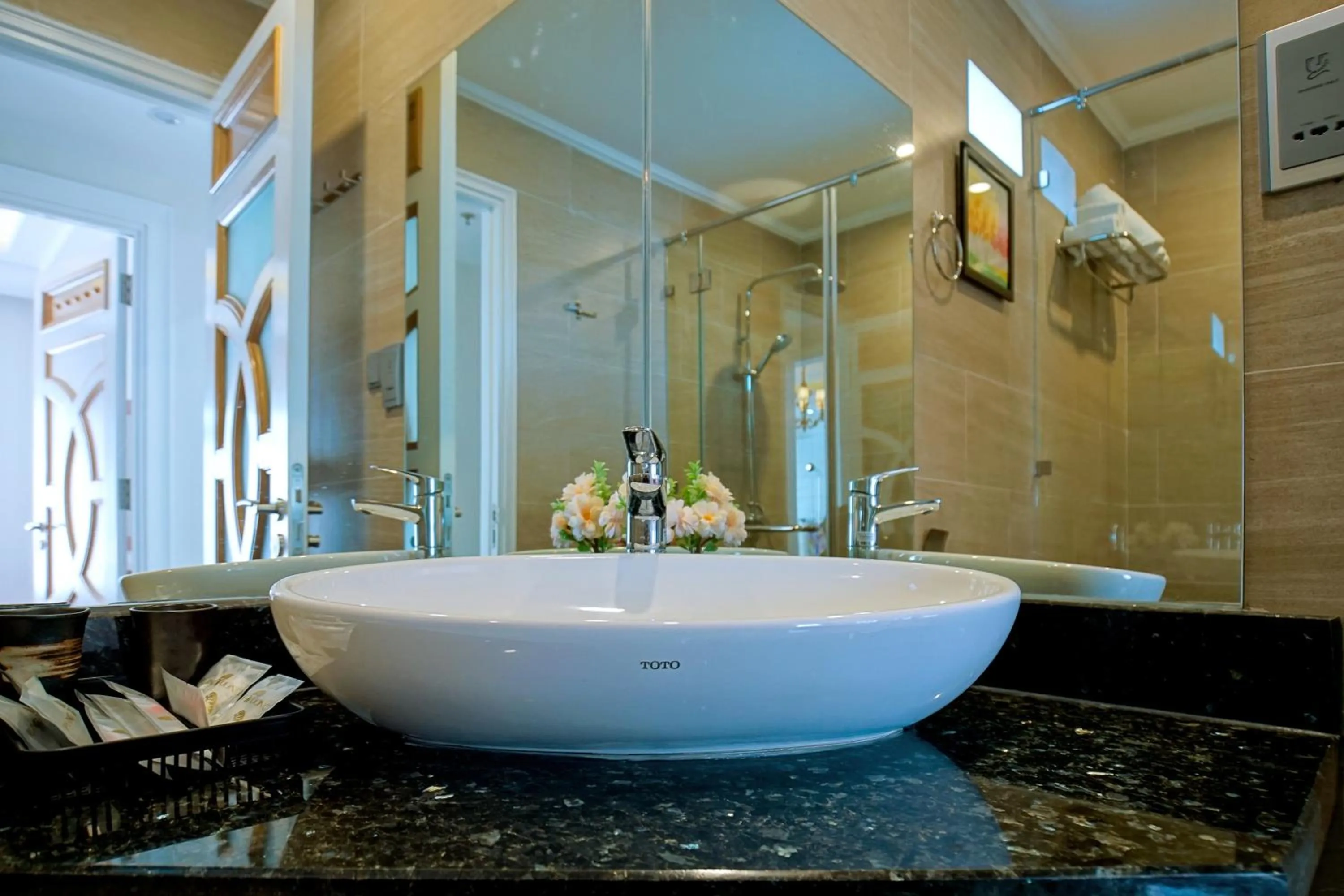 Bathroom in Rung Huong Apartment