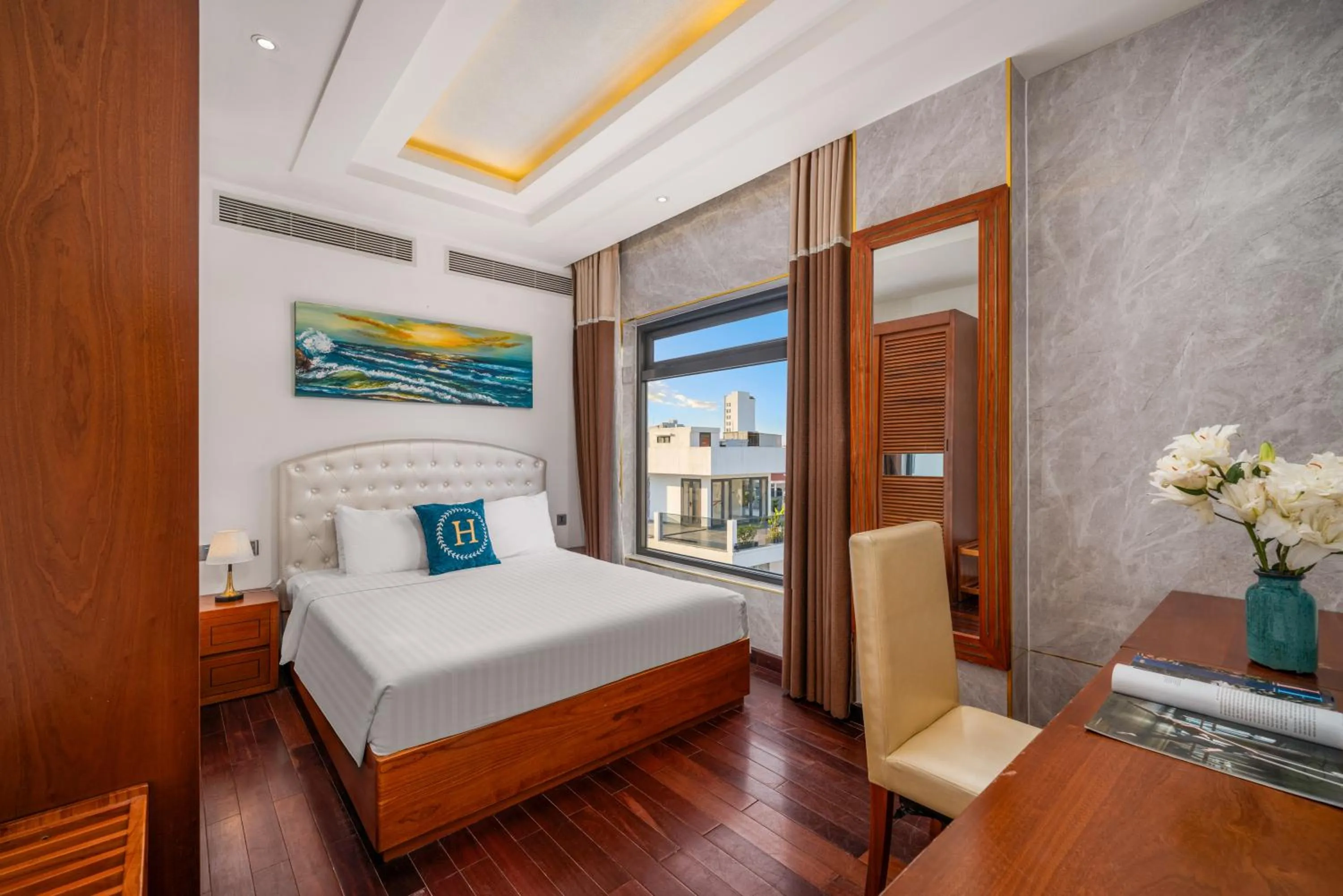 Bedroom, Bed in Rung Huong Apartment