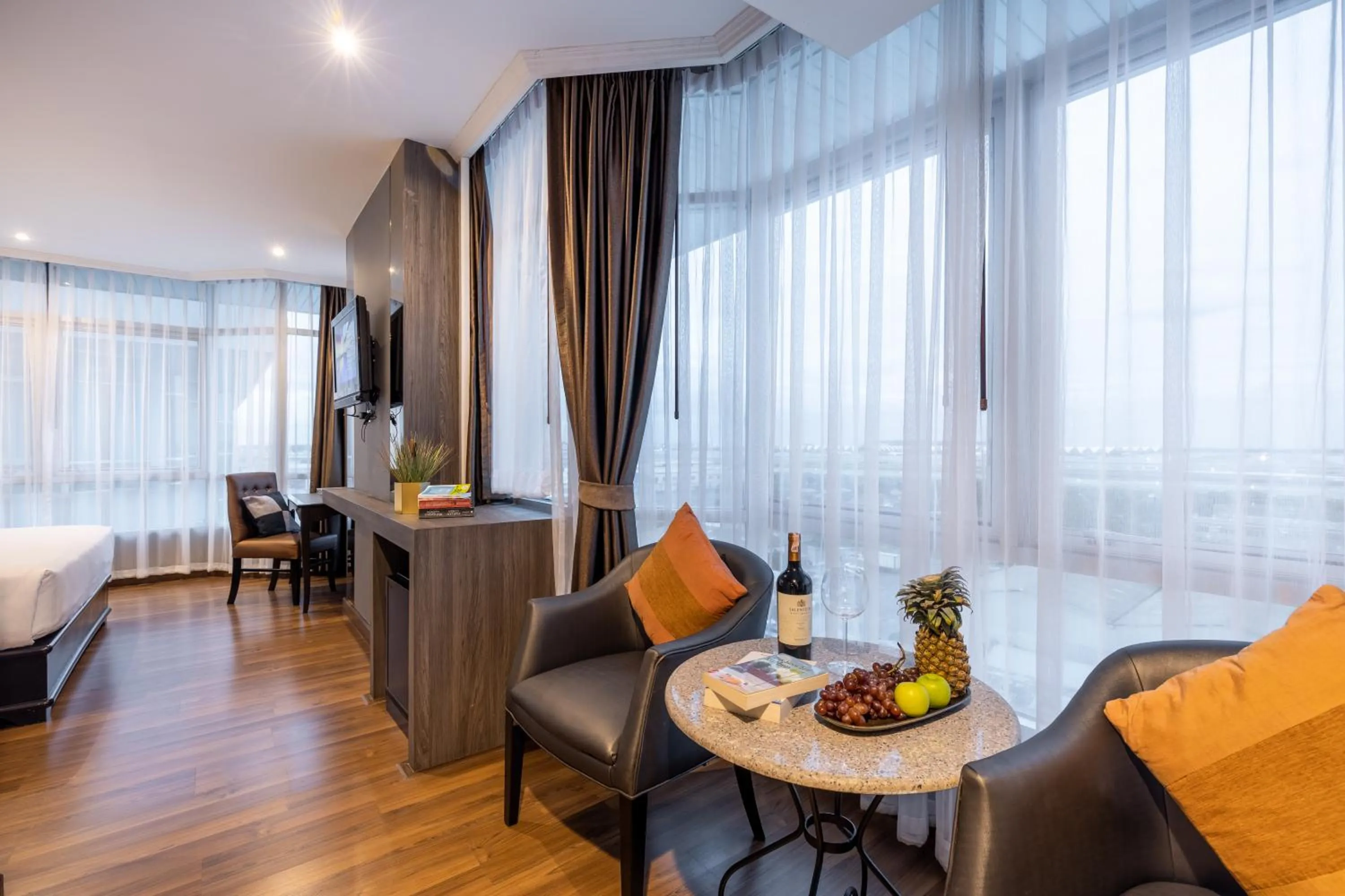 Seating area in Siam Mandarina Hotel - Free BKK Airport Shuttle