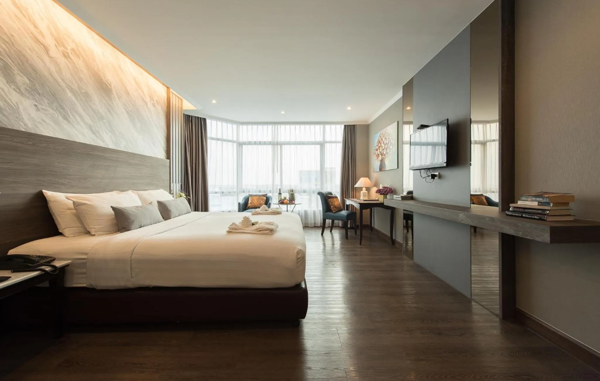 Property building, Bed in Siam Mandarina Hotel - Free BKK Airport Shuttle