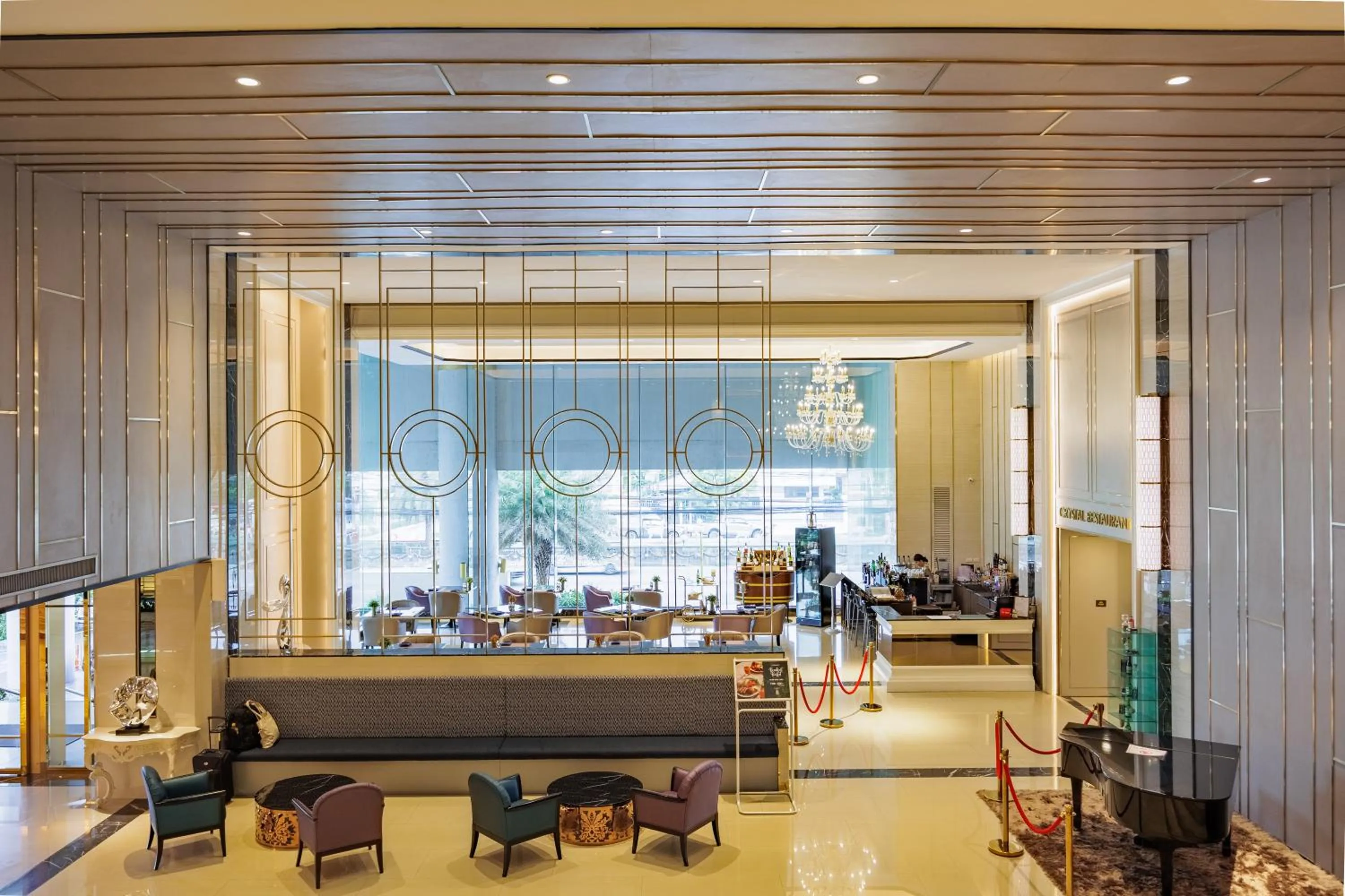 Lobby or reception in Siam Mandarina Hotel - Free BKK Airport Shuttle