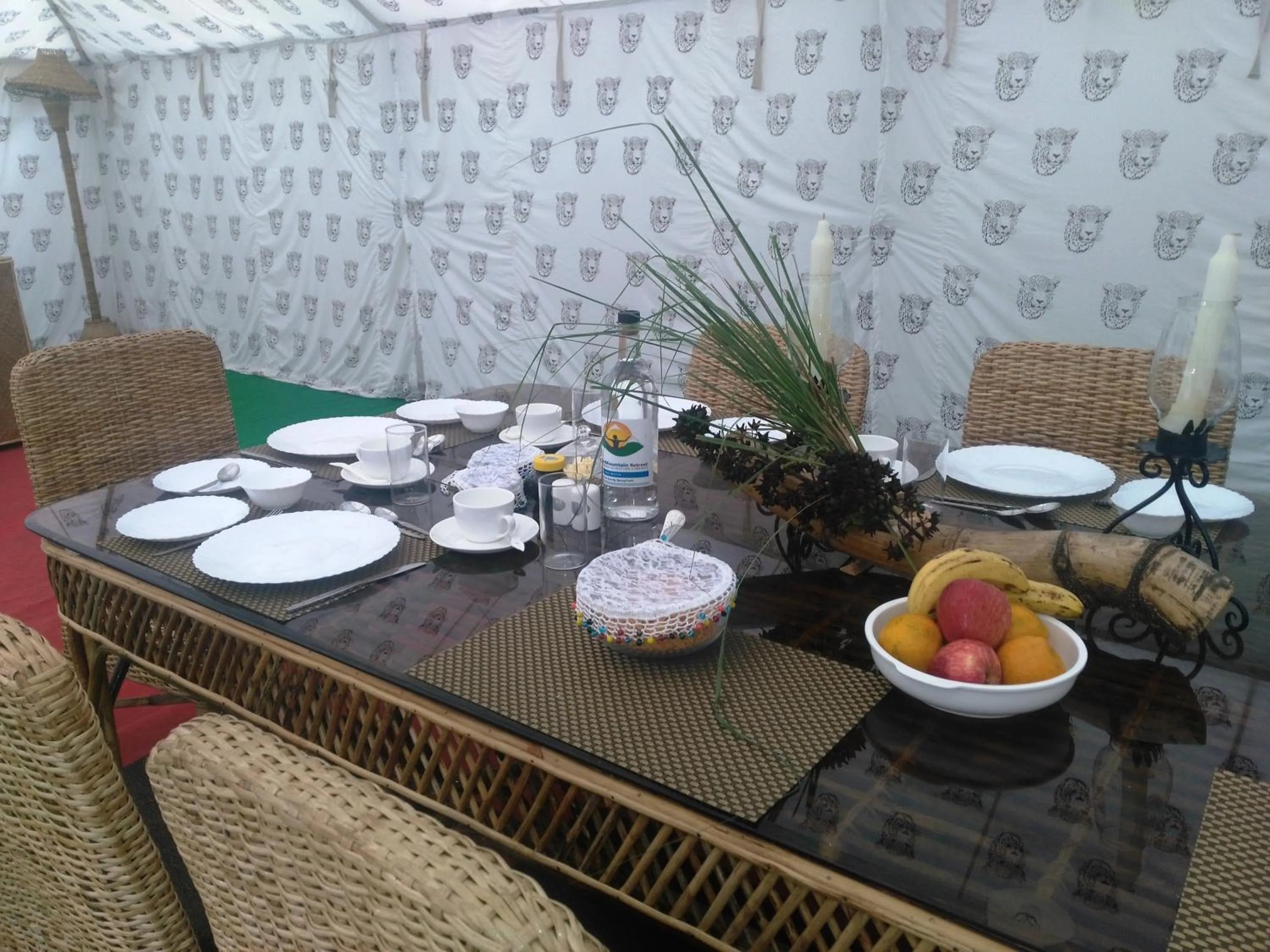 Food and drinks in Samira's Birds & Butterflies Park-Spashram Ganga Beach Retreat