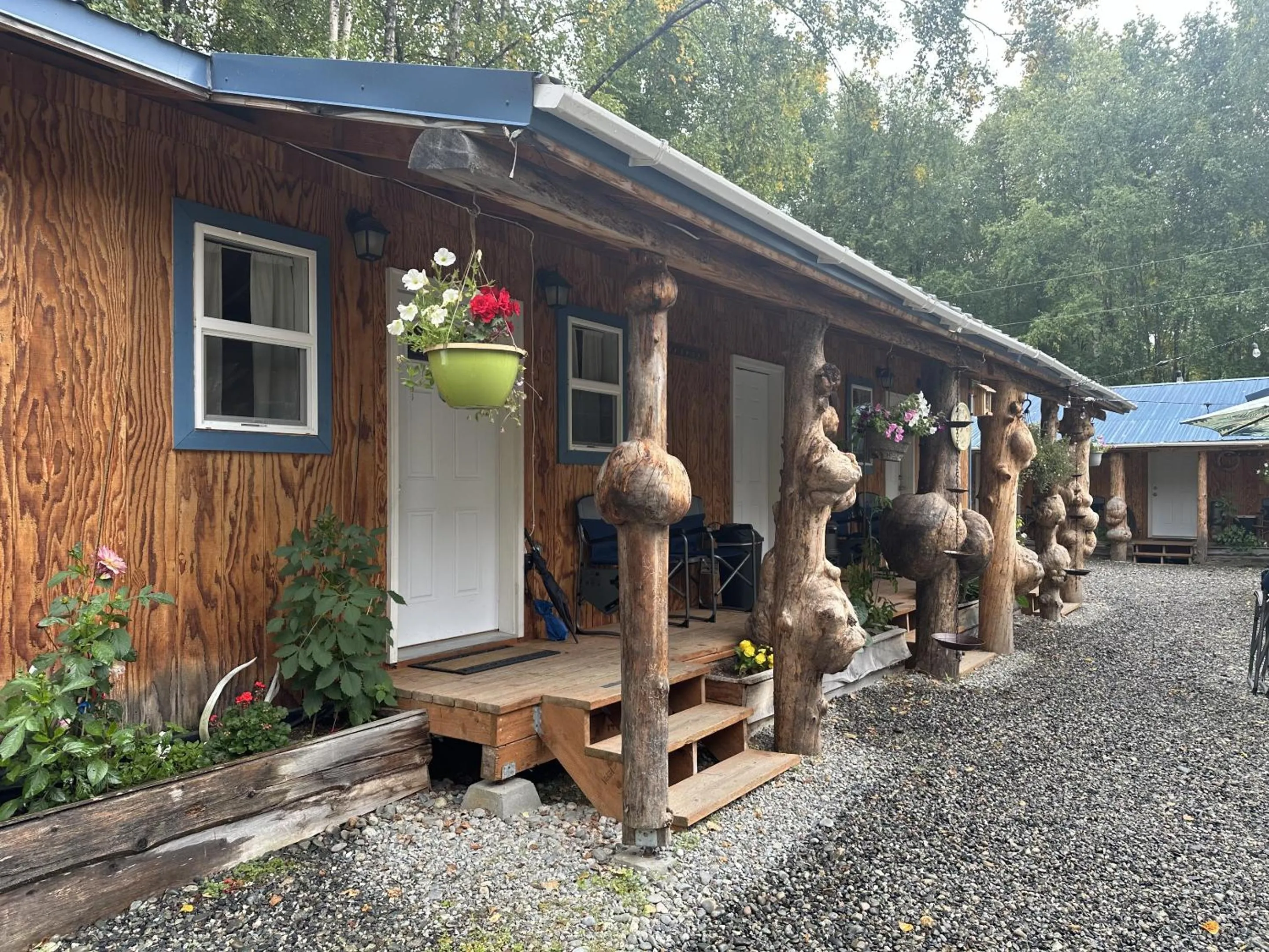 Property building in talkeetna villas and tours