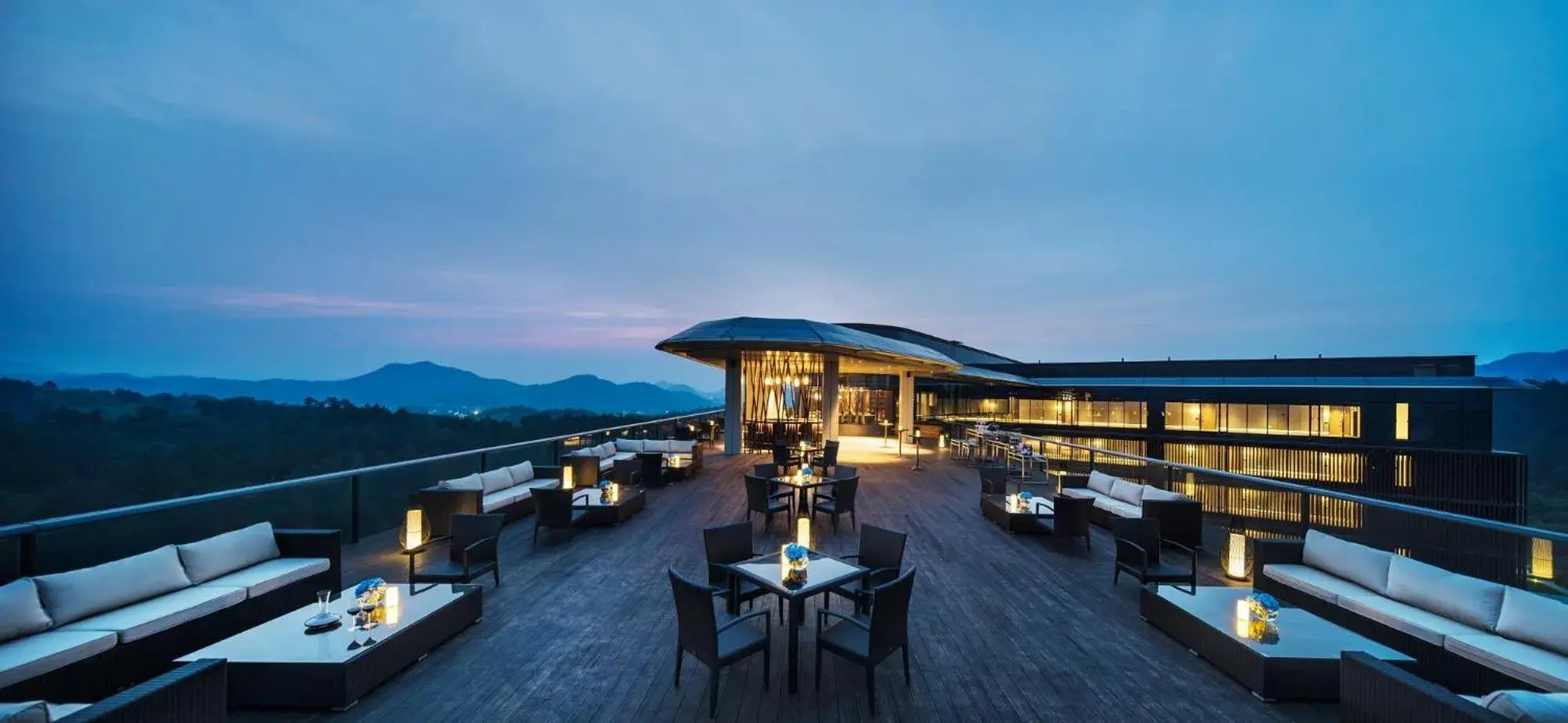 Lounge or bar in Banyan Tree Anji Lounge or bar in Banyan Tree Anji