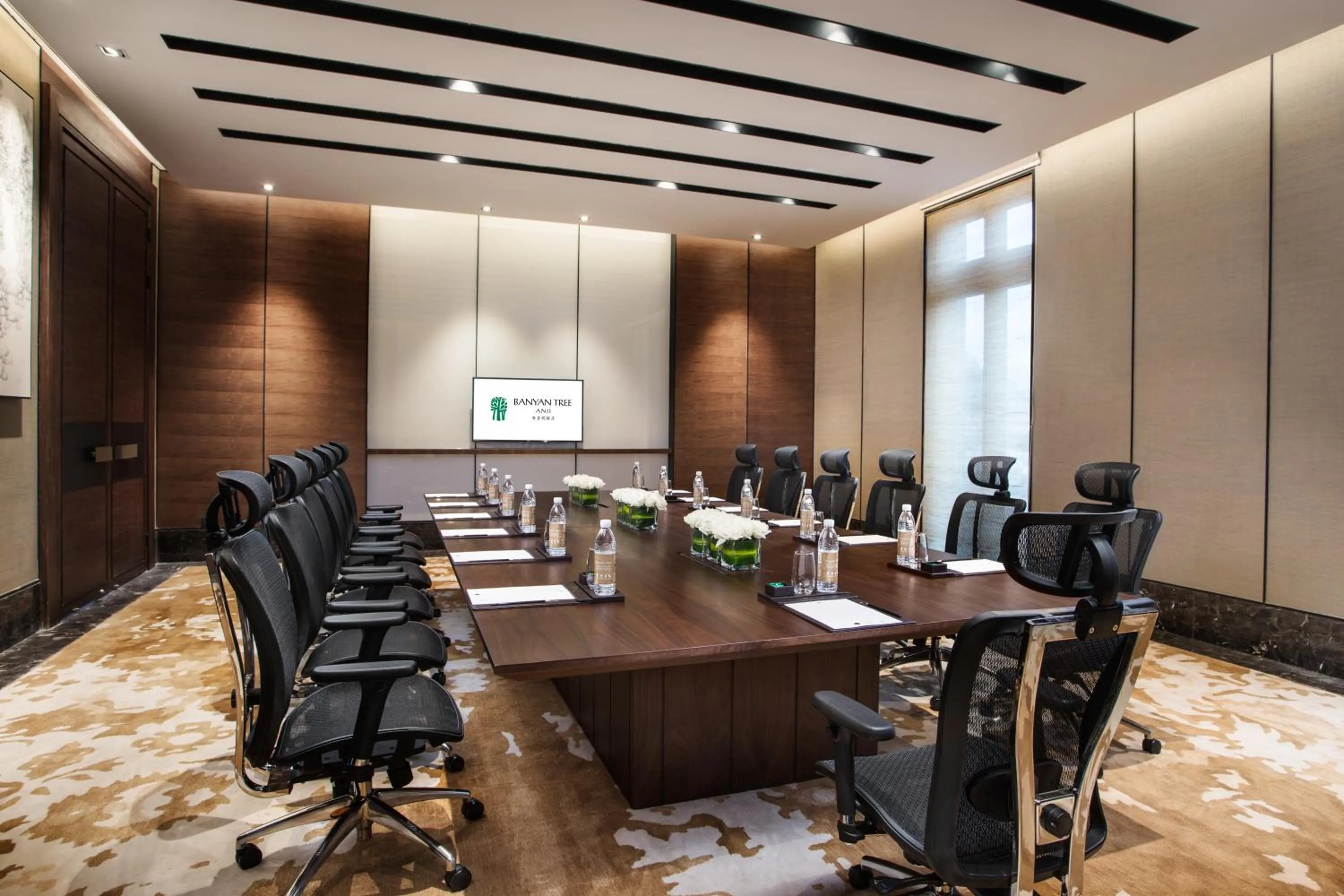 Meeting/conference room in Banyan Tree Anji