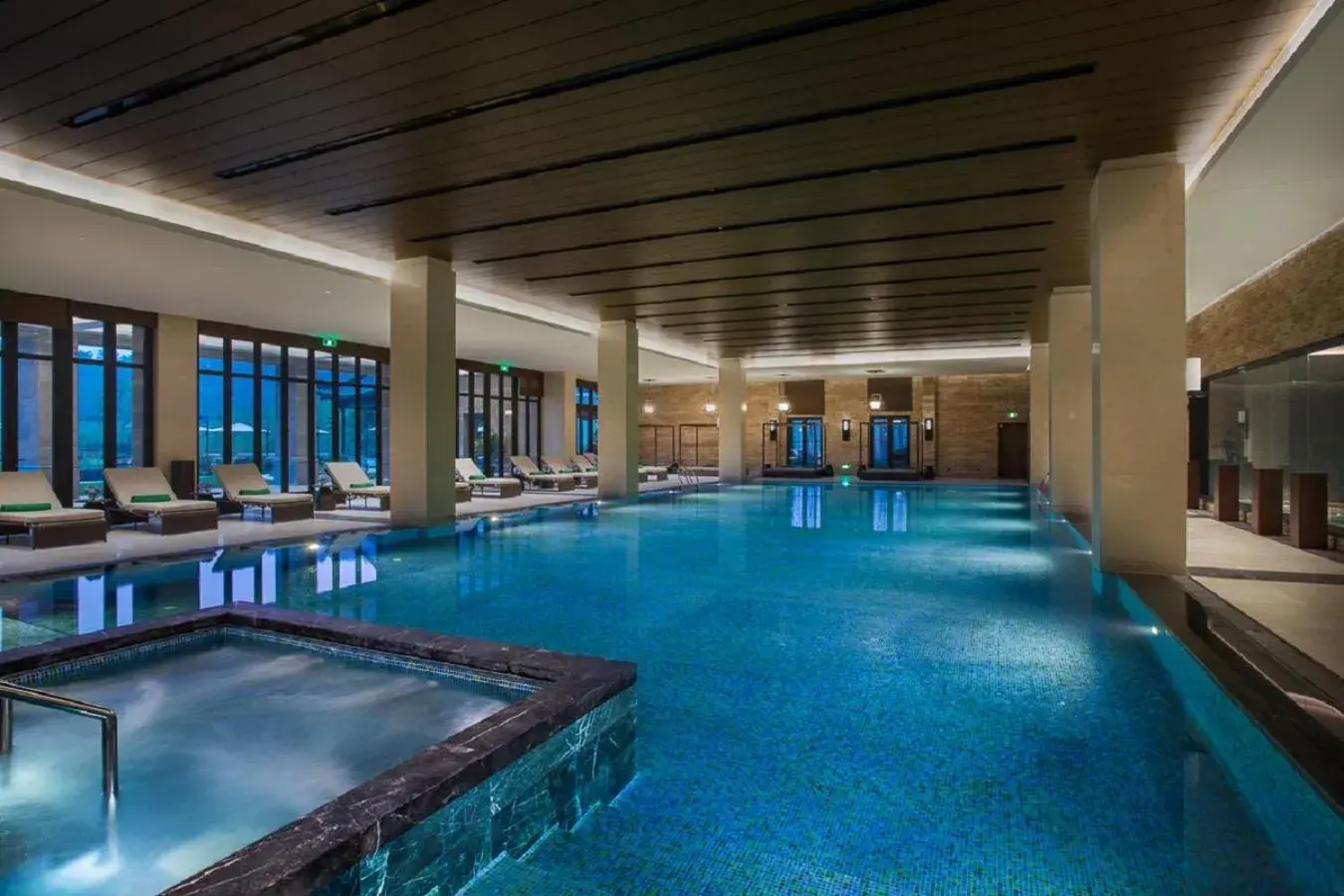 Swimming pool in Banyan Tree Anji Swimming pool in Banyan Tree Anji