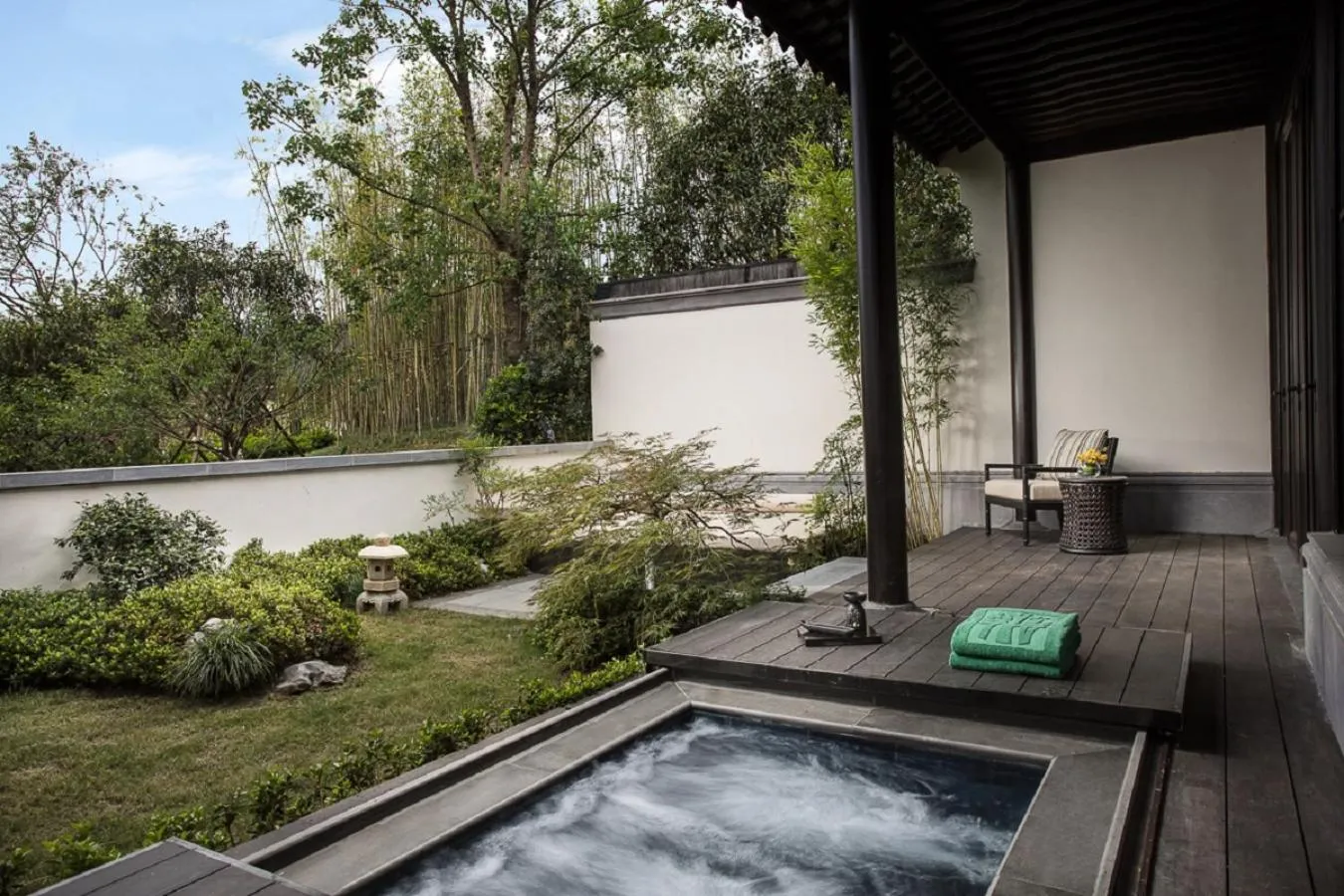 Garden view in Banyan Tree Anji