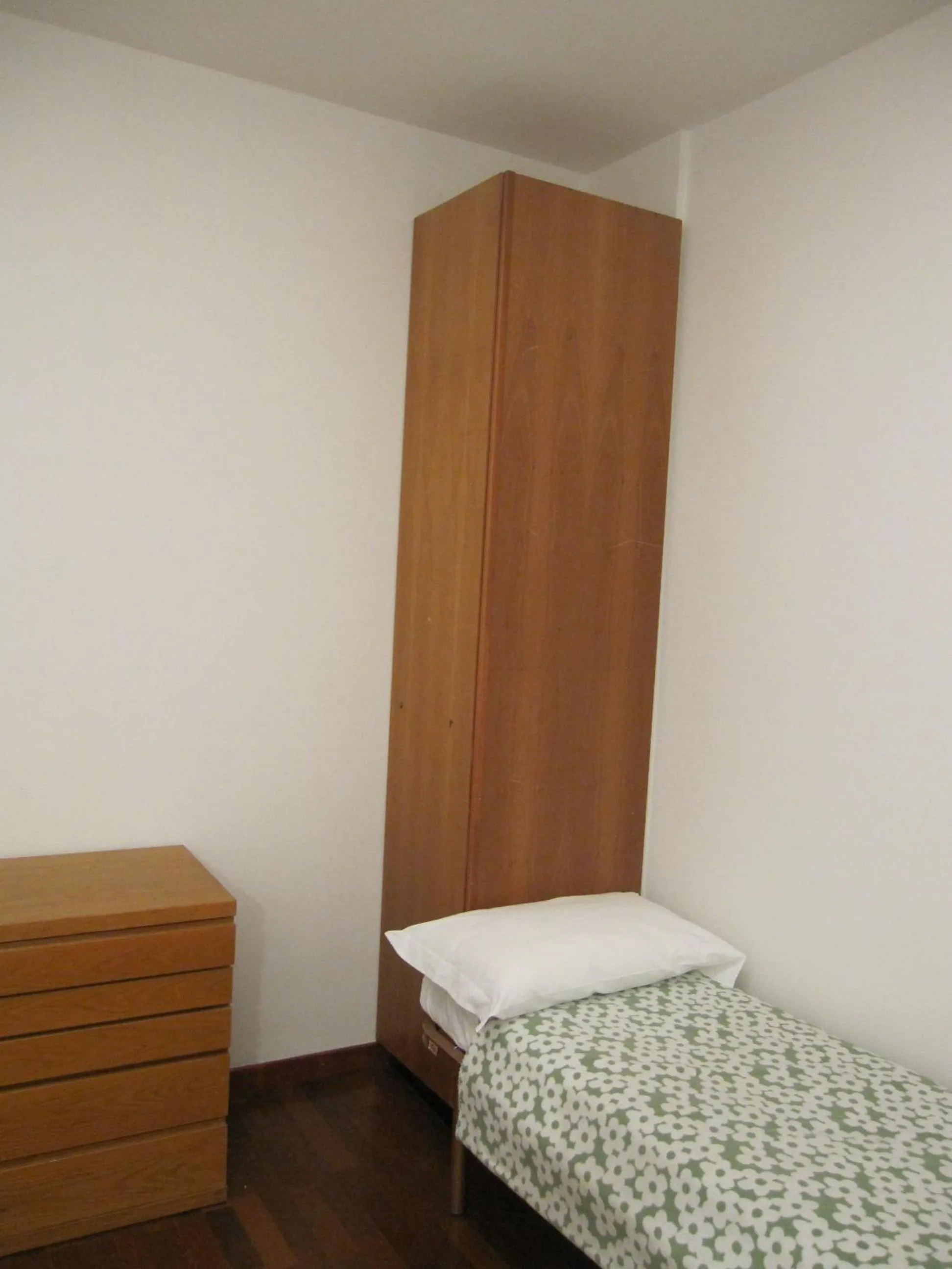 Bedroom, Bed in Star Hostel