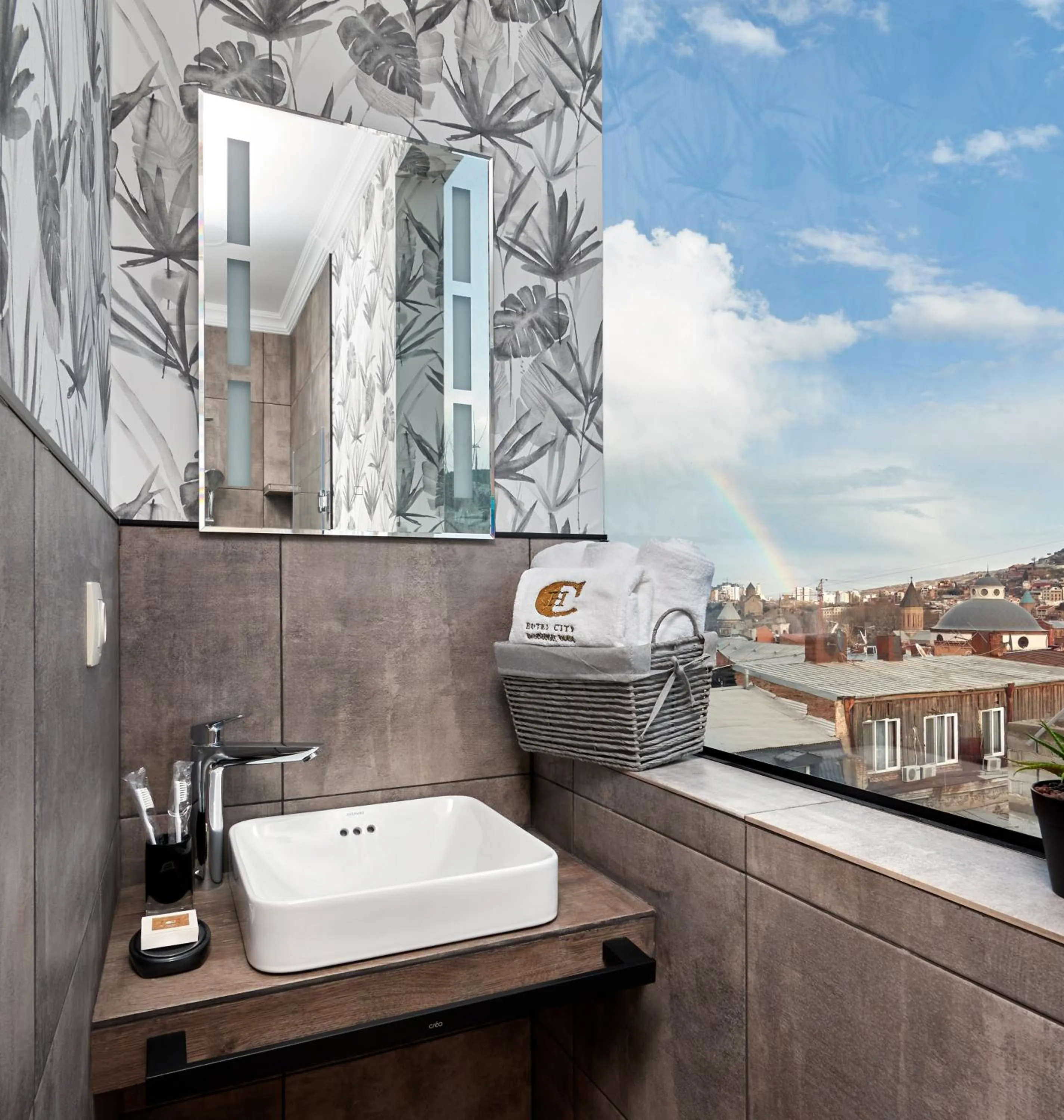 Bathroom in Hotel City