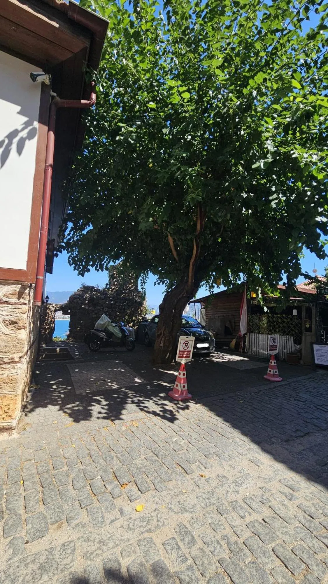 Parking in Harmony Butik Otel