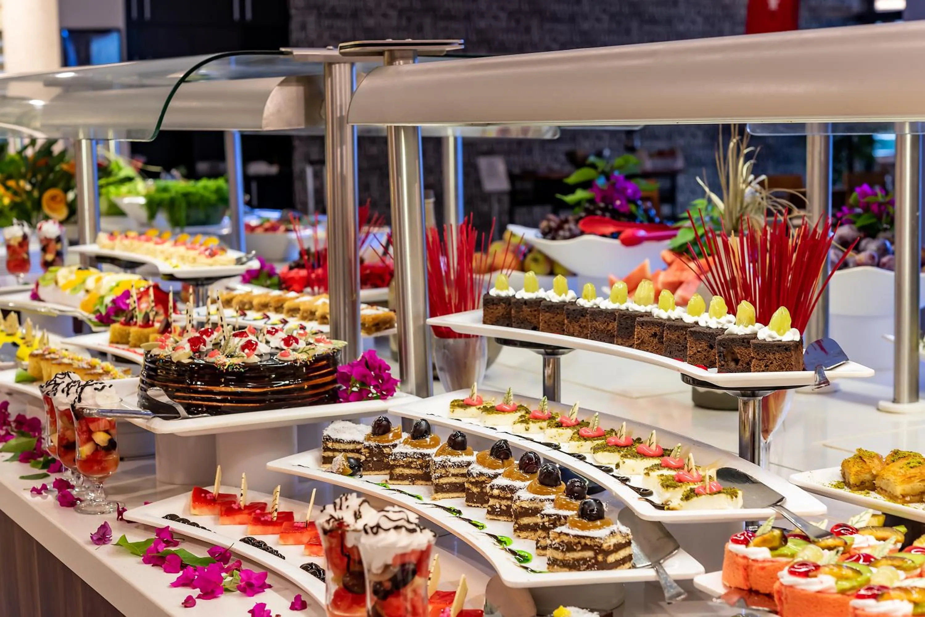 Restaurant/places to eat in White City Beach Adult Only