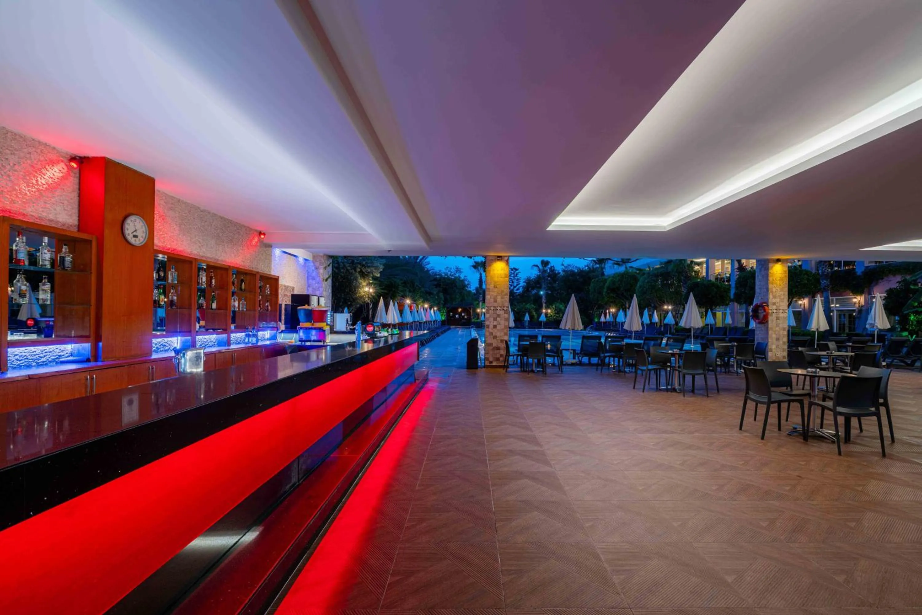 Lounge or bar in Telatiye Resort Hotel
