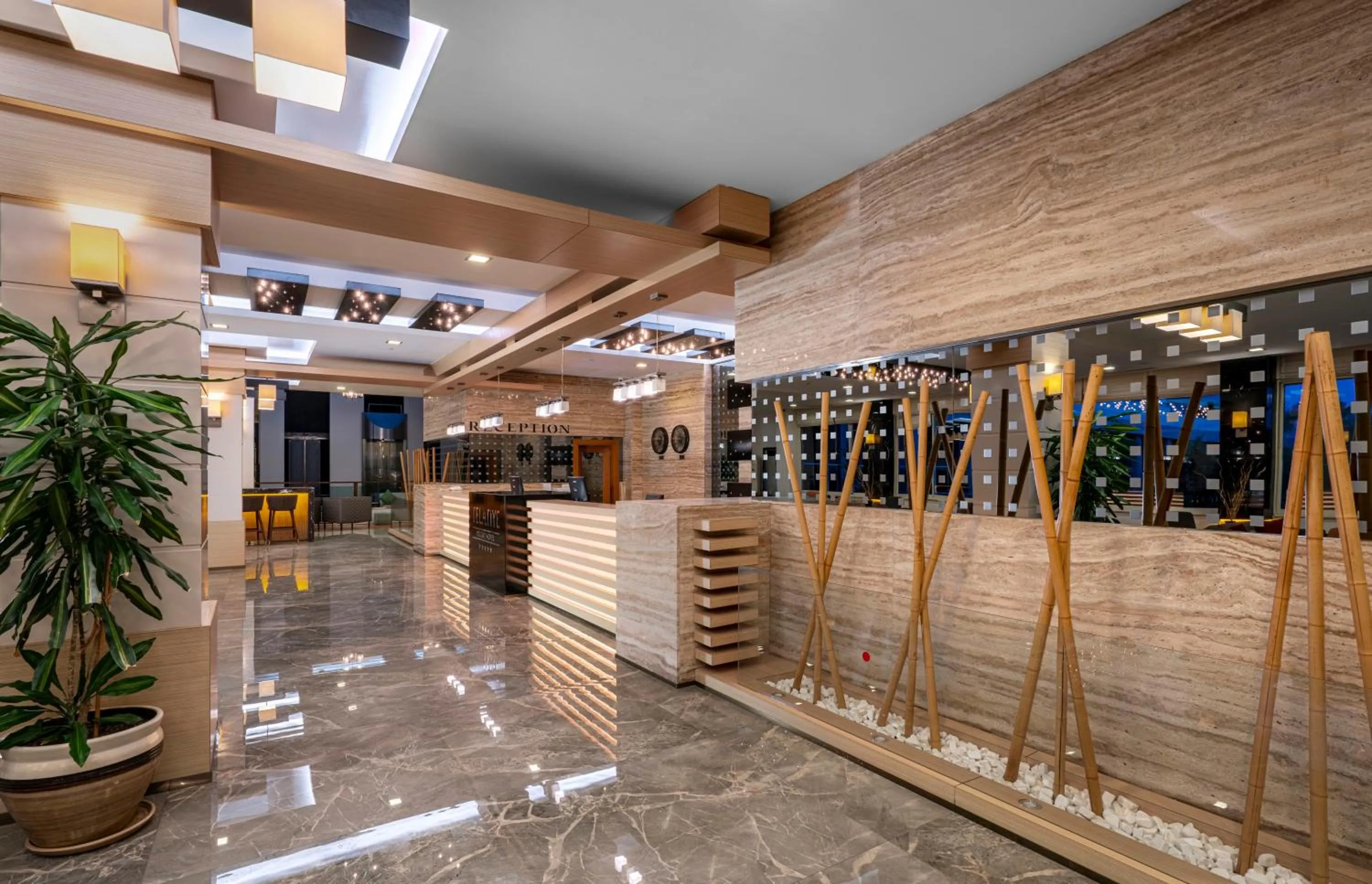 Lobby or reception in Telatiye Resort Hotel