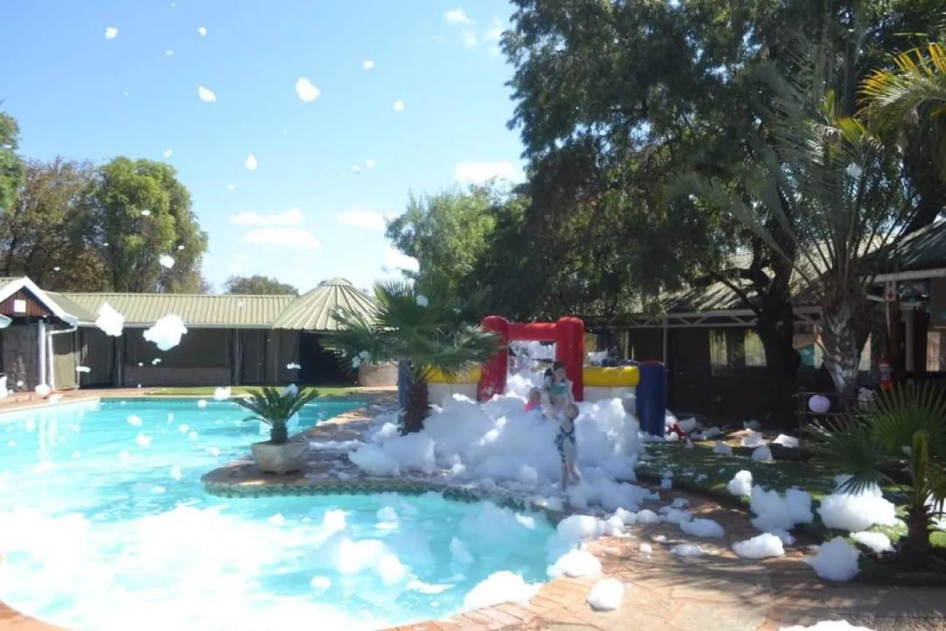 Garden in N4 Guest Lodge