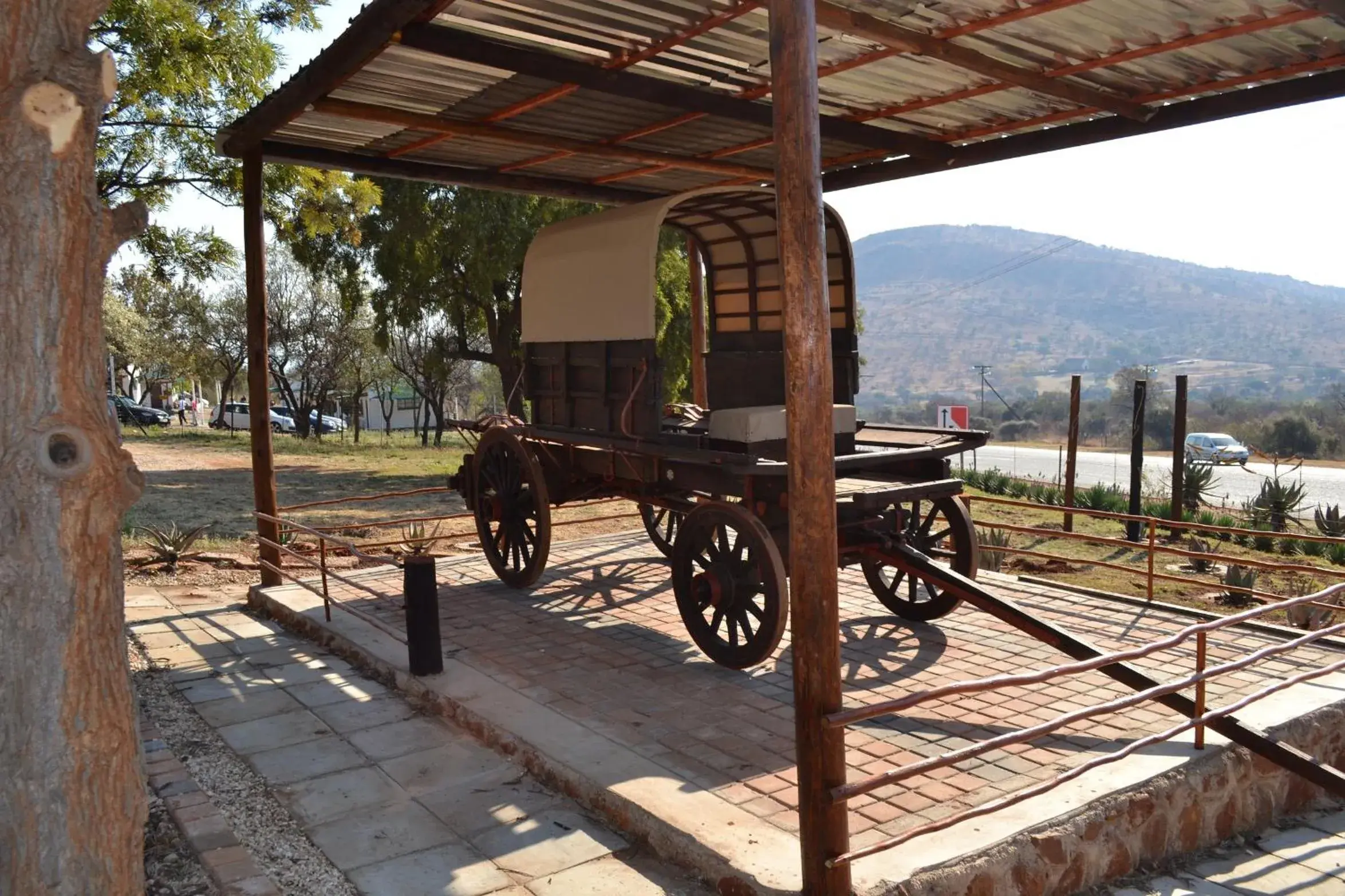 Facade/entrance in N4 Guest Lodge Facade/entrance in N4 Guest Lodge